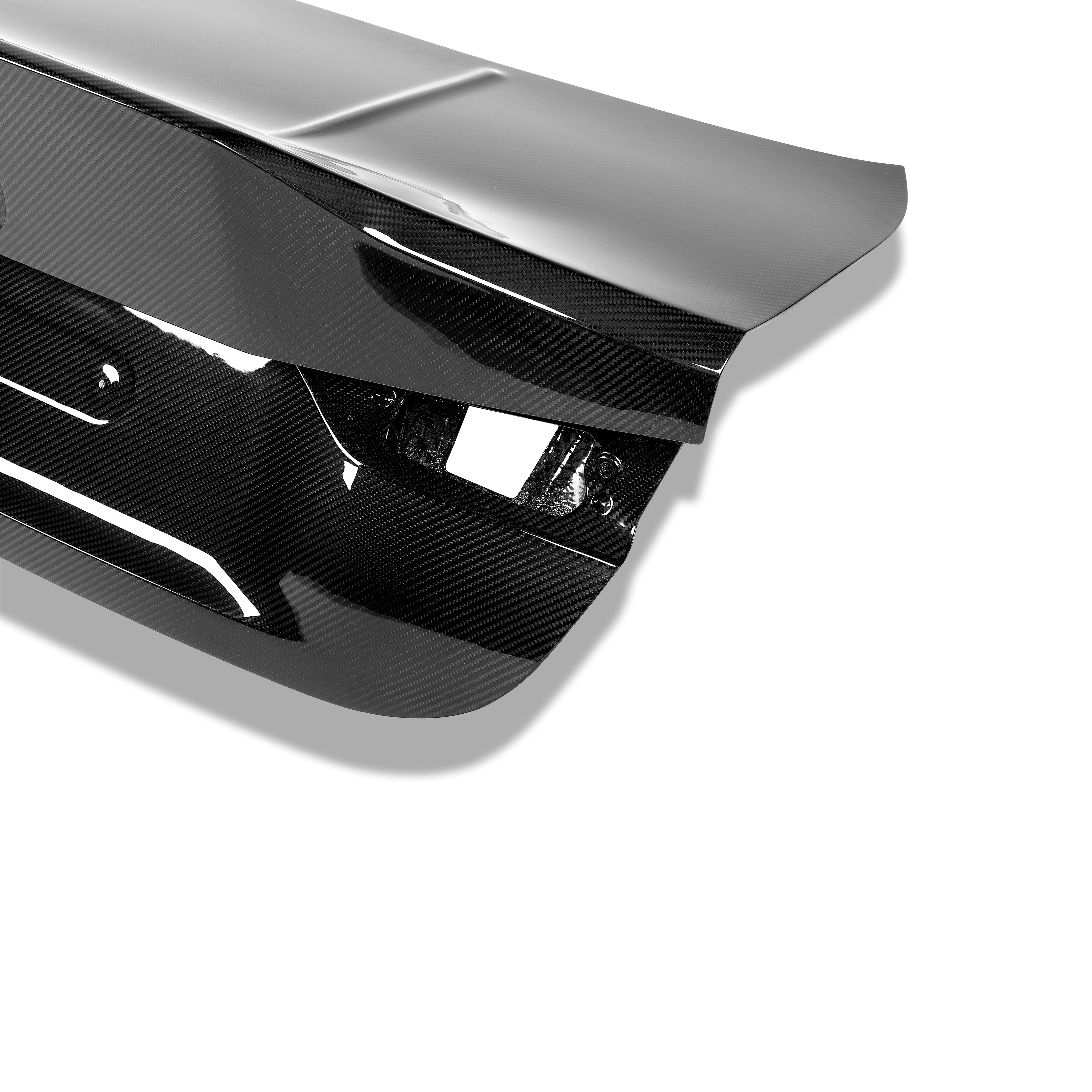 Dry-Carbon Sport Heckklappe passend für BMW M4 G82 / 4er G22 – mit TÜV-Eintragung