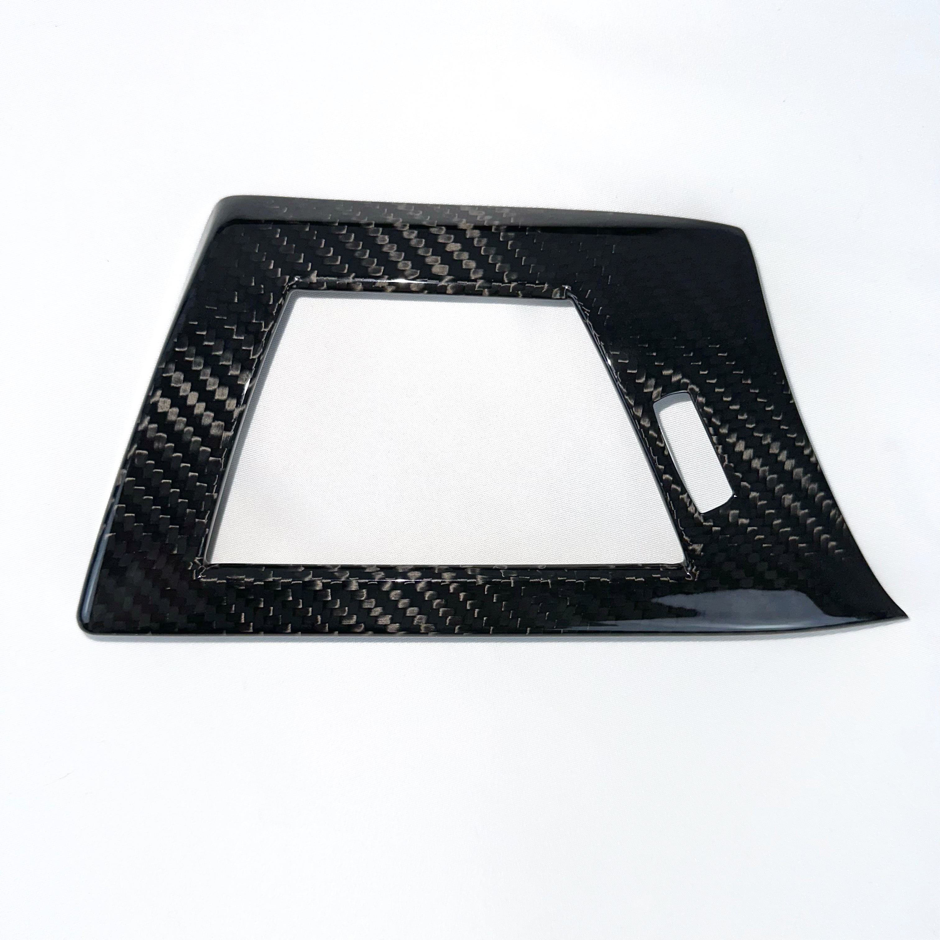 Dry Carbon Lüfterauslass Blenden passend für BMW F30 F31 F32 F33 F36 F80 F82 F83 - Getsdowned