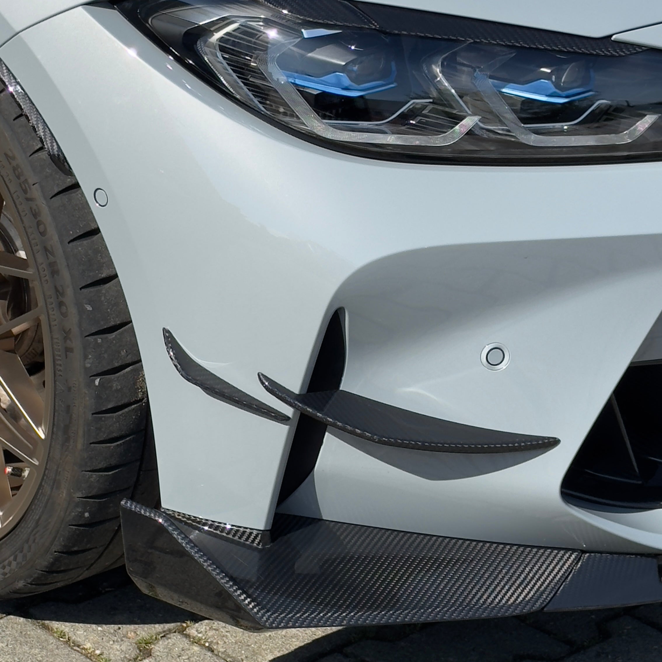 Dry Carbon Front Canards passend für BMW M3 / M4 G80 G81 G82 G83 - Getsdowned