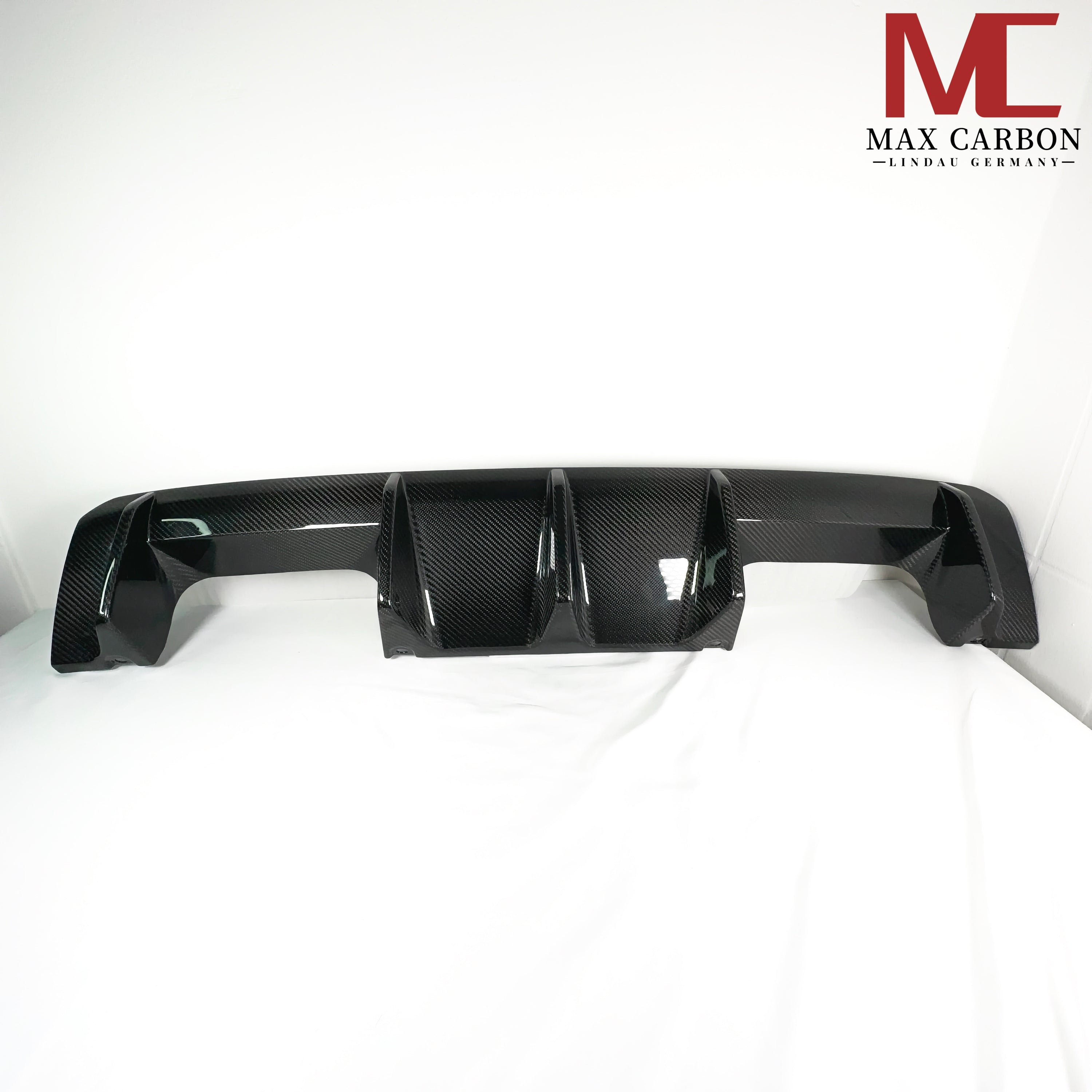 Dry Carbon Heckdiffusor "Performance Style" für BMW M3 G80 G81 / M4 G82 G83 inkl. LCI - Getsdowned