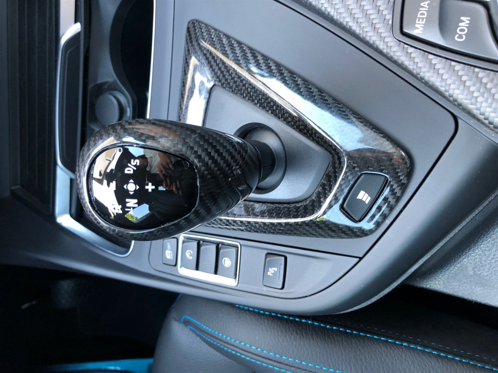 Dry Carbon Schaltknauf Mittelkonsole Blenden passend für BMW M2C F87 M3 F80 M4 F82 F83 - Getsdowned