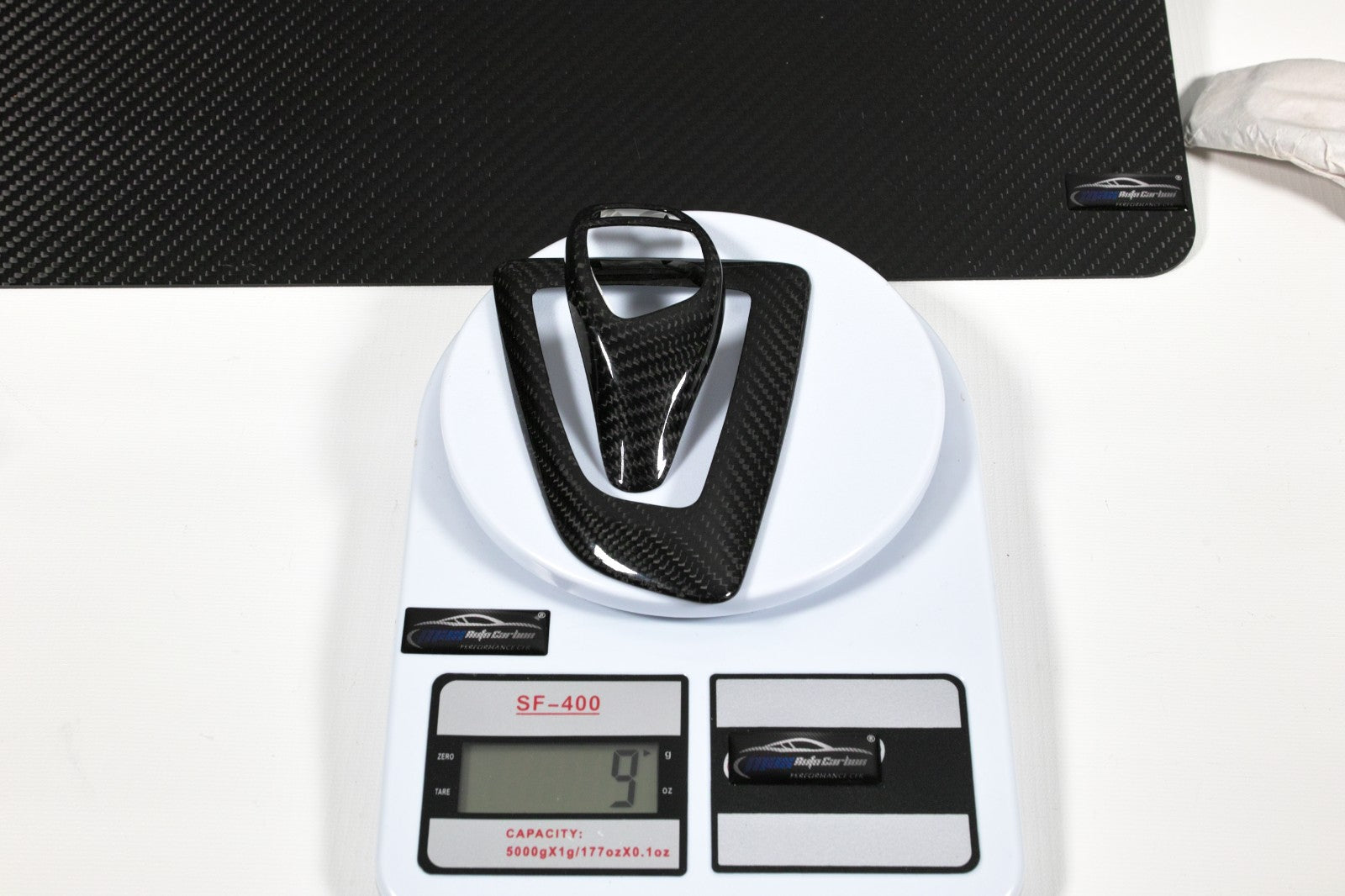 Dry CARBON Performance Schaltknauf Mittelkonsole Trim Center passend für BMW 1er 2er 3er 4er X1 - Getsdowned