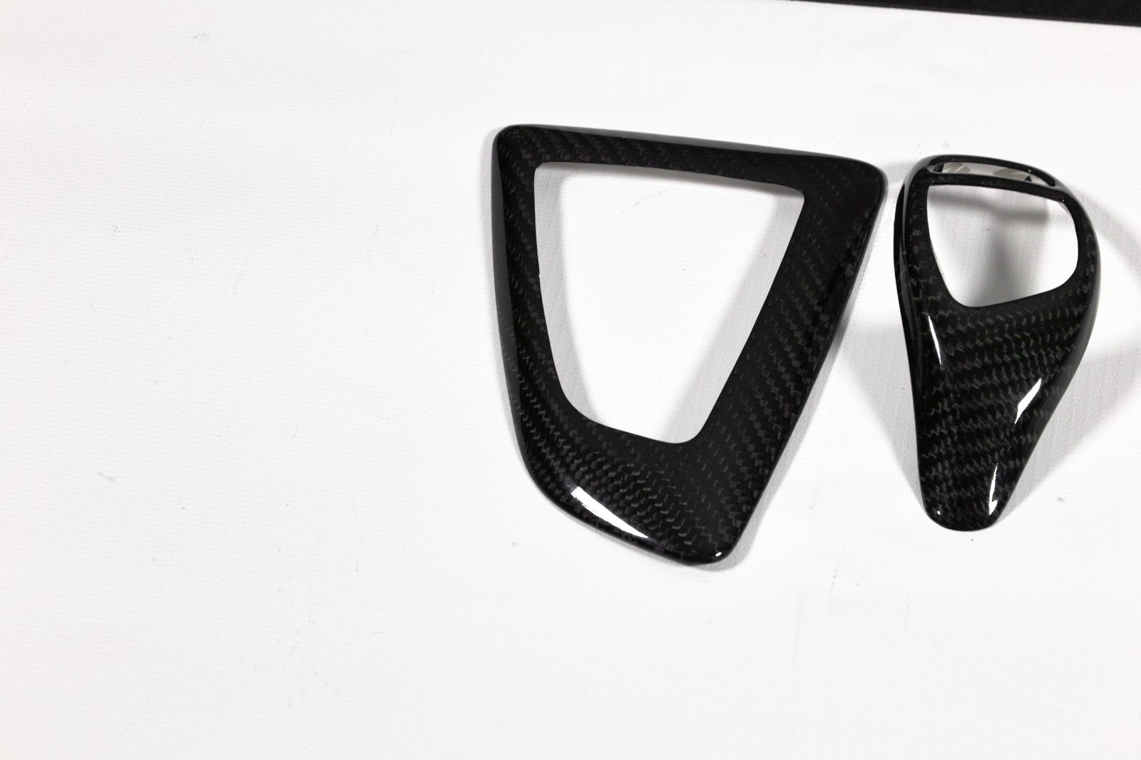Dry CARBON Performance Schaltknauf Mittelkonsole Trim Center passend für BMW 1er 2er 3er 4er X1 - Getsdowned