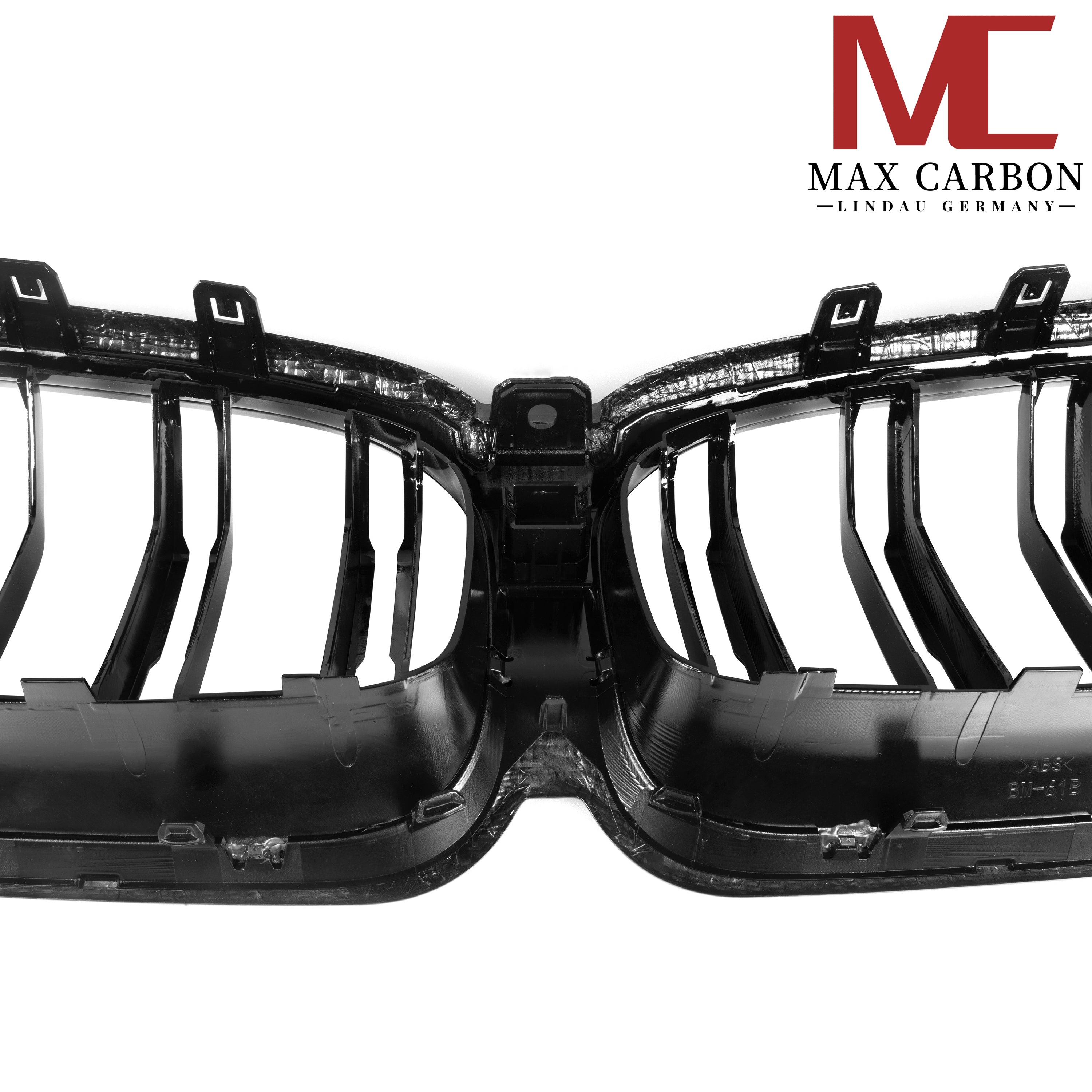 Max Carbon Dry Carbon Kühlergrill Nieren für BMW 8er (G14 G15 G16) LCI, sichtbare Nieren im sportlichen Design.