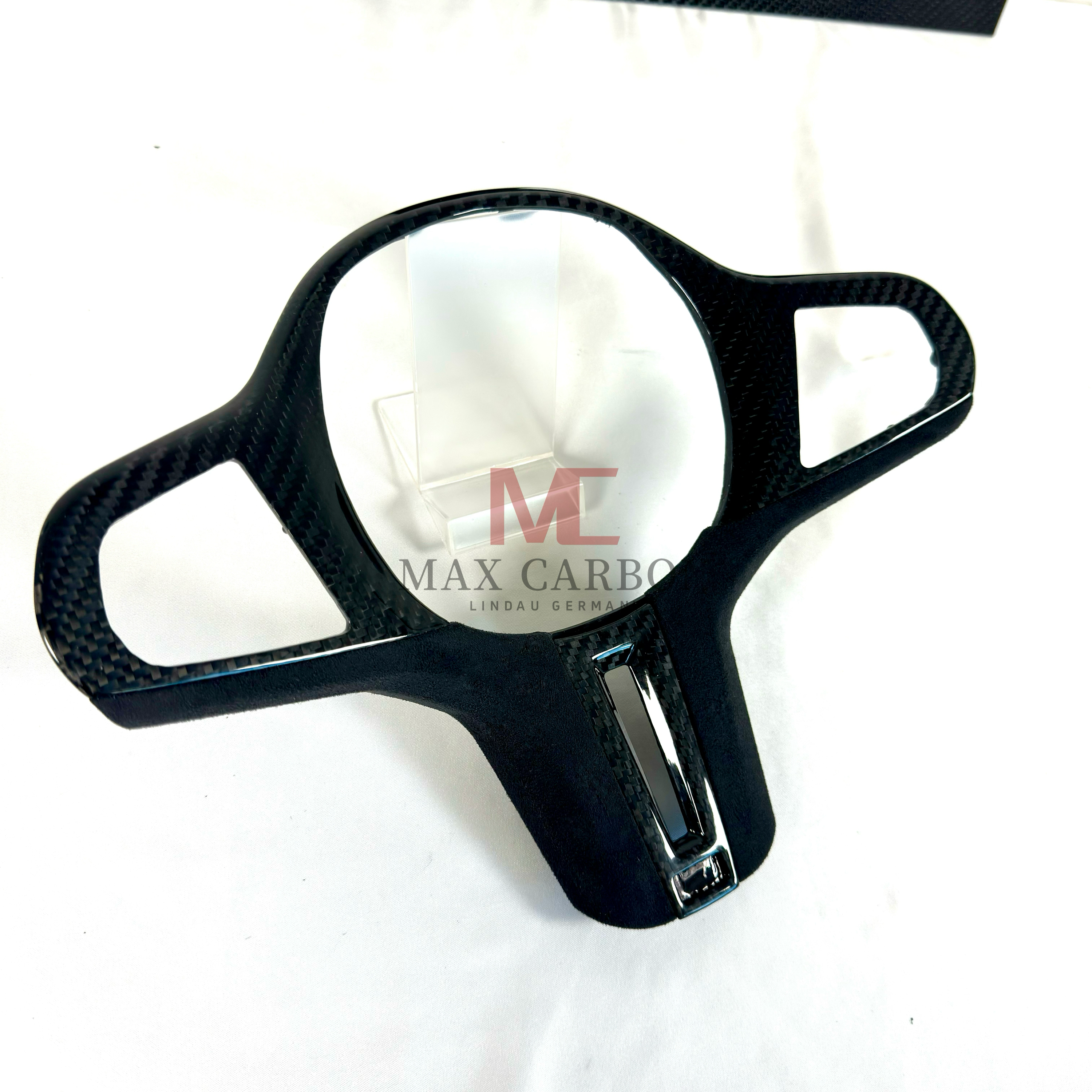 Dry Carbon Lenkrad Spange passend für BMW F40 F44 F46 F48 F39 G20 G21 G22 G23 G26 G80 G81 G82 G83 G42 G87 - Getsdowned
