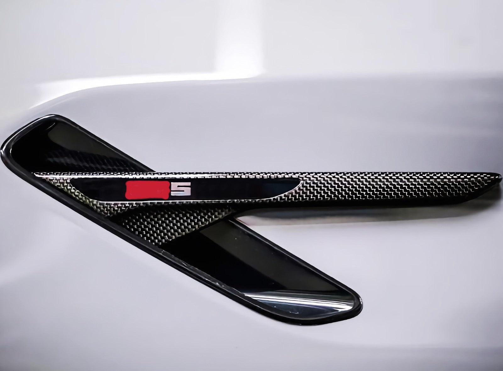 Dry Carbon Lufteinlässe Kotflügel passend für BMW M5 F90 - Getsdowned