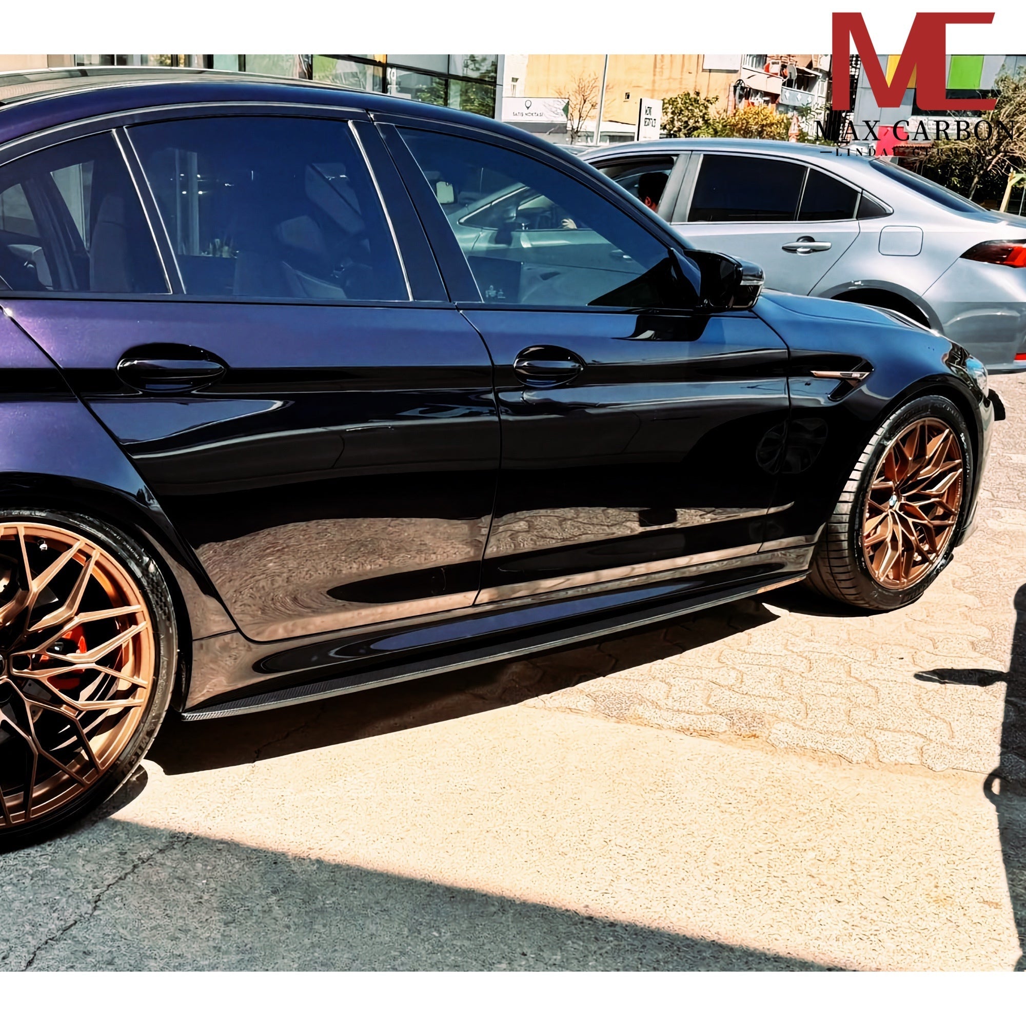 Dry Carbon Seitenschweller für BMW M5 F90 / 5er (G30 G31) + LCI - Getsdowned