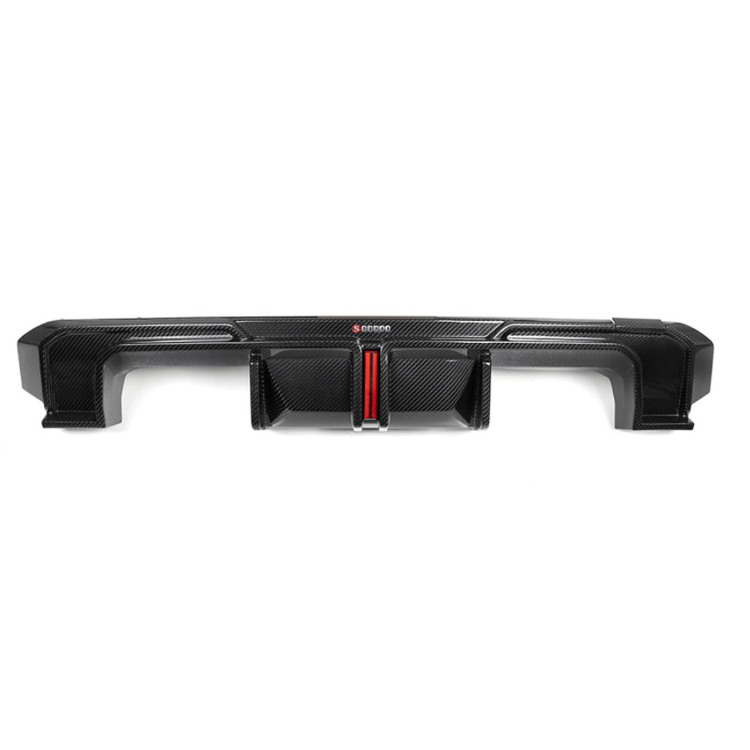 Dry Carbon Heckdiffusor mit Bremslicht passend für BMW M3 G80 G81 & M4 G82 G83 - Getsdowned