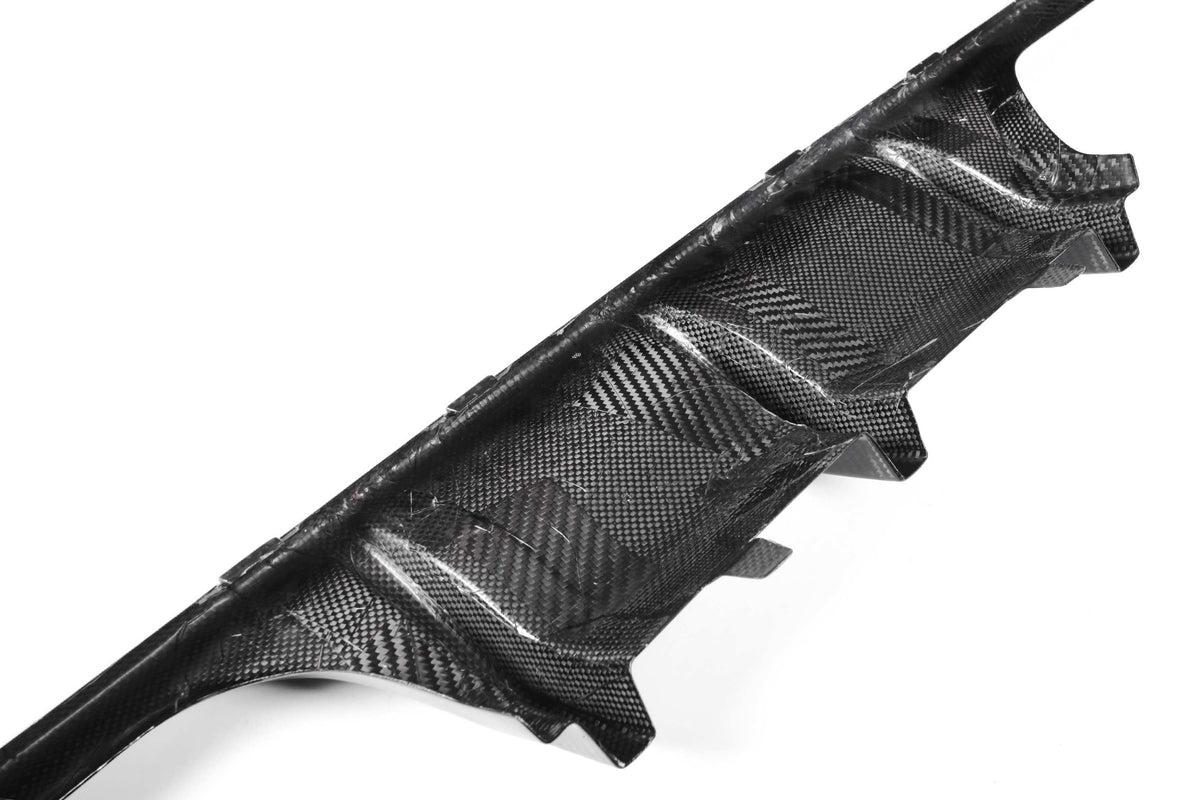 Carbon Heckdiffusor passend für BMW M3 F80 & M4 F82/F83 – definiertes Heck