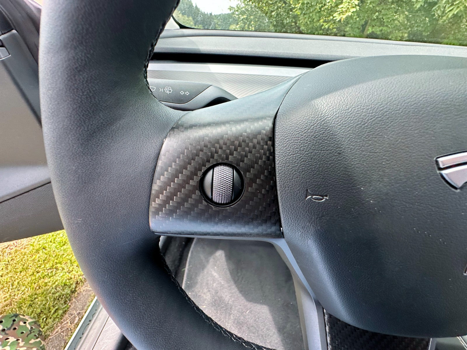 DRY CARBON Performance Lenkrad Blenden Performance im Satz für TESLA MODEL 3 MODEL Y