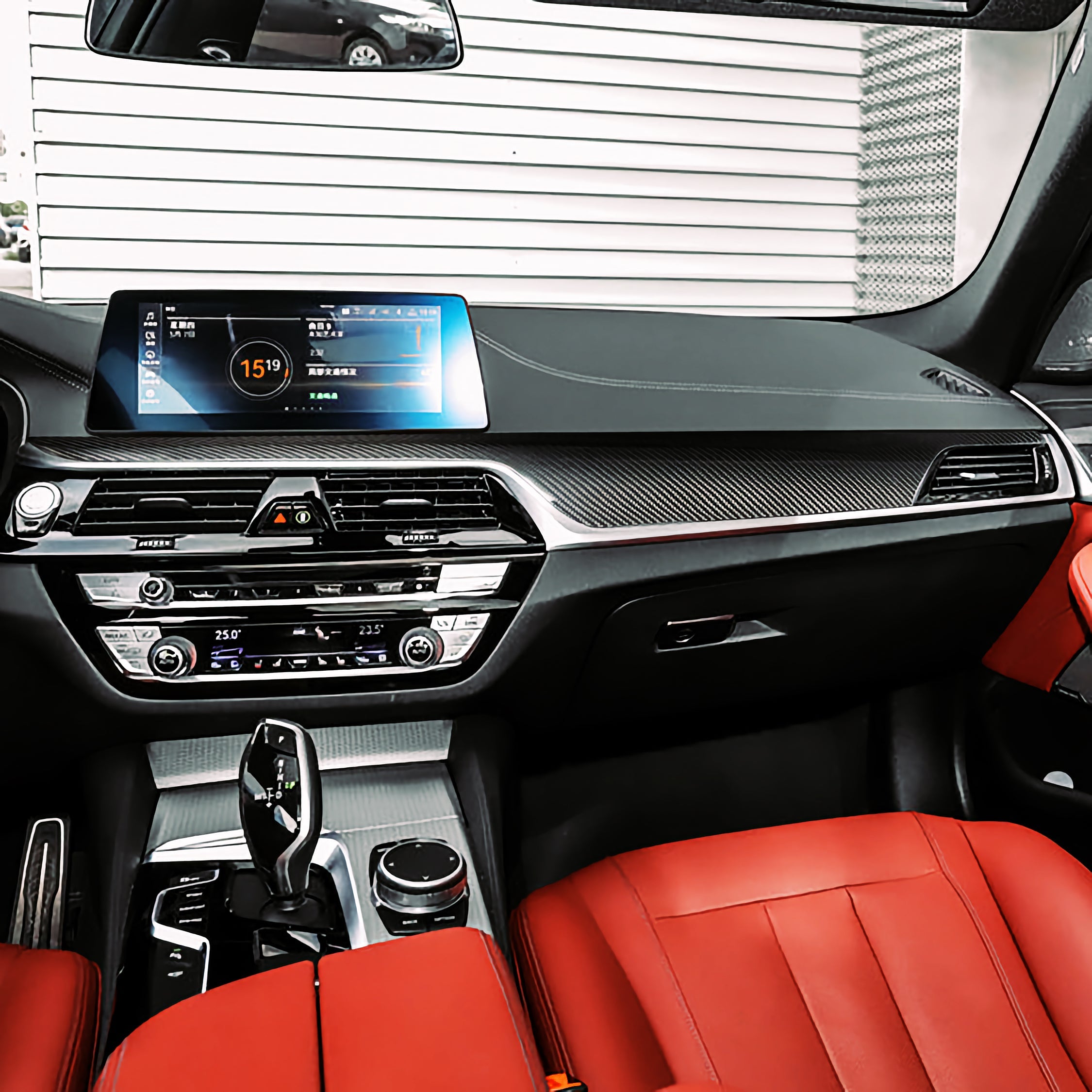 Dry Carbon Armaturenbrett passend für BMW 5er G30 G31 6er G32 M5 F90