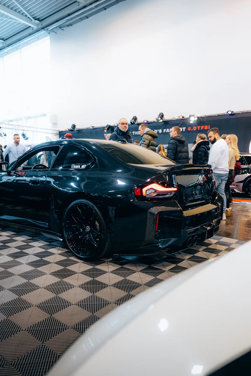 Carbon Fiber Heckstoßstangenklappen passend für BMW M2 G87