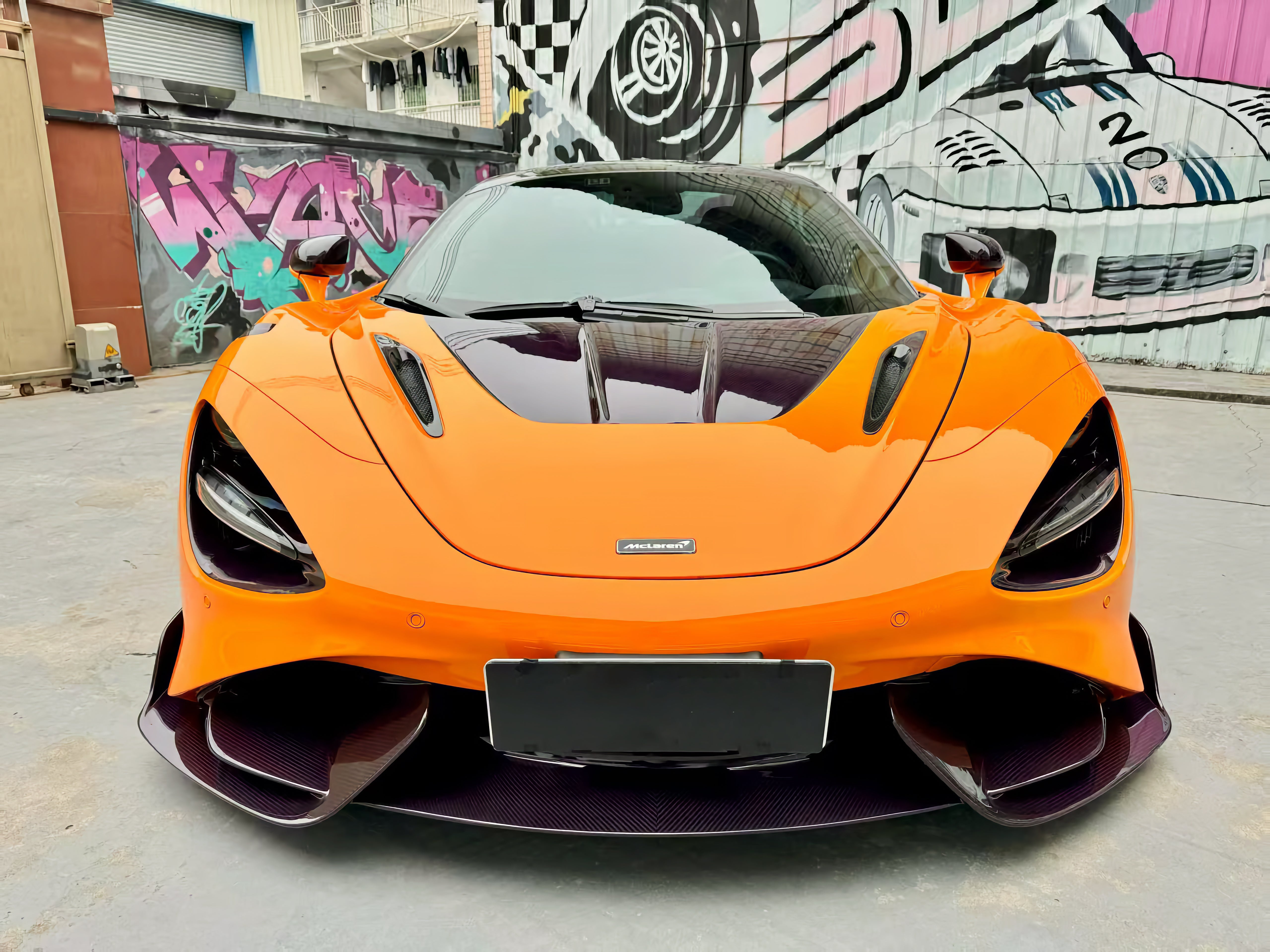 Dry Carbon Frontstoßstange Frontlippe passend für Mclaren 720s / 765lt