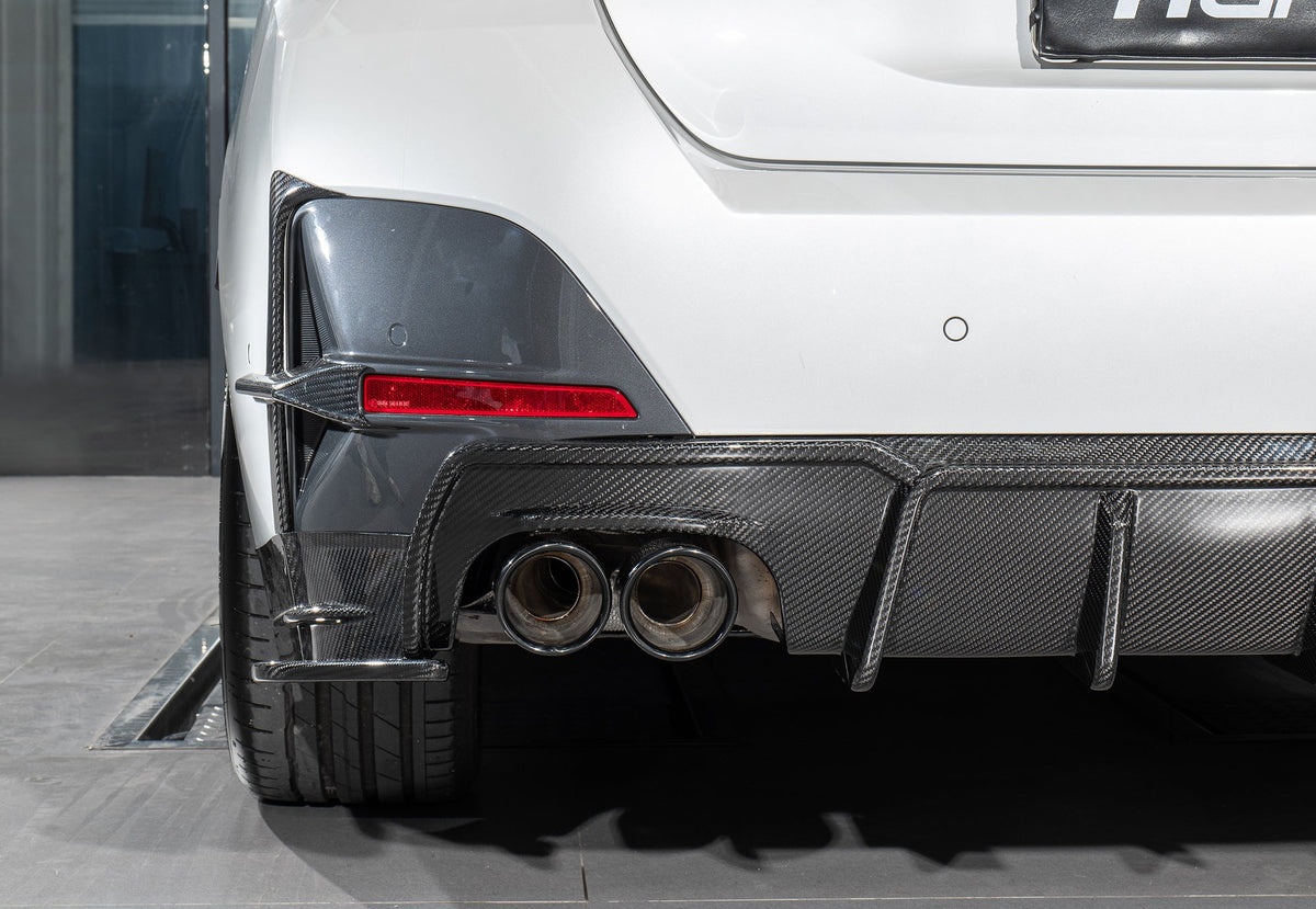 Carbon Bodykit passend für BMW 4er G26 & i4 – Aero-Set