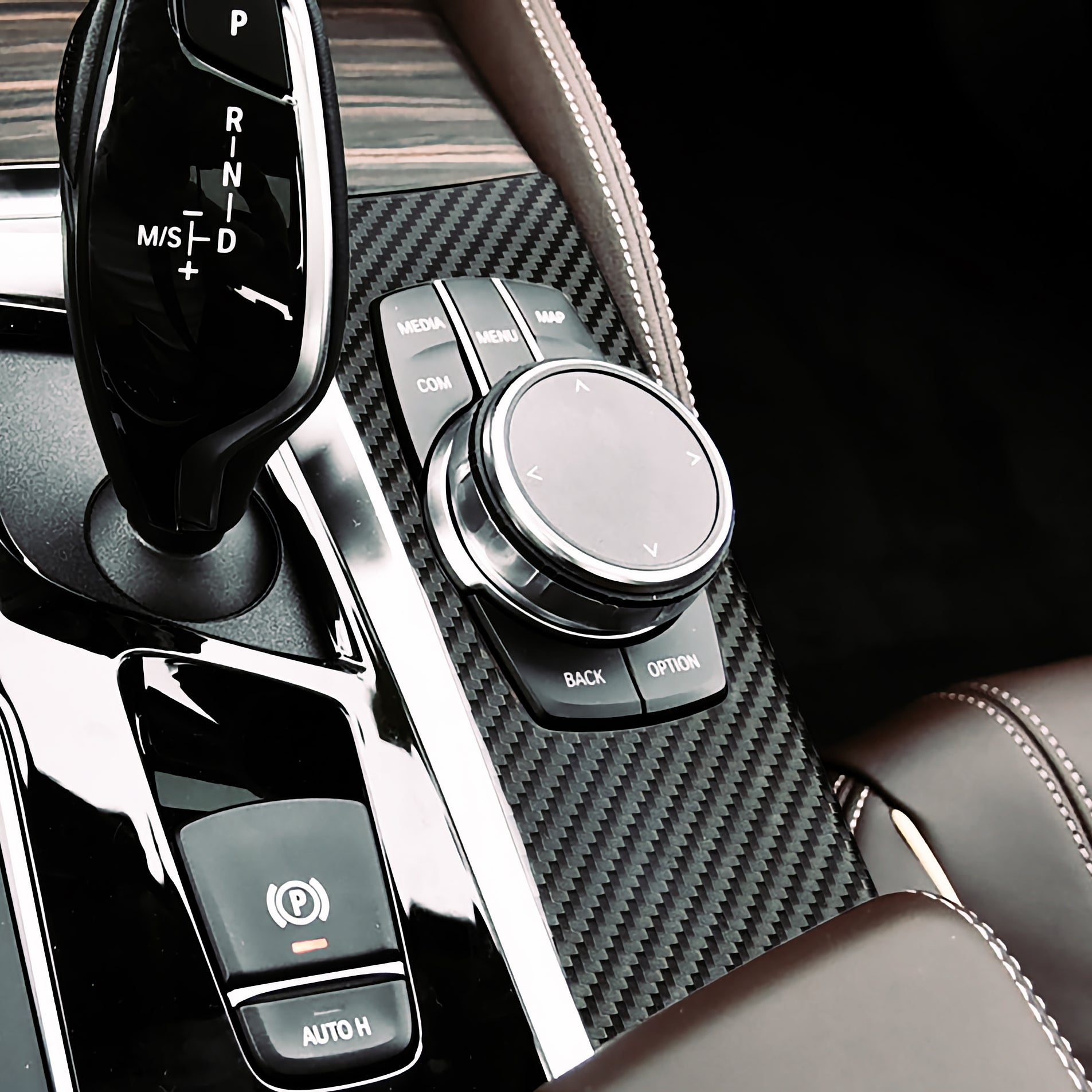 Dry Carbon Lange Mittelkonsole passend für BMW 5er G30 G31 6er G32 M5 F90