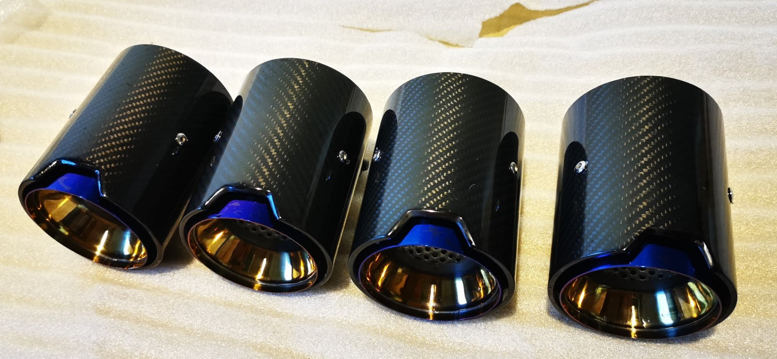 Carbon + Edelstahl Endrohrblenden Blau - BMW M2/M3/M4 F87 F80 F82 F83