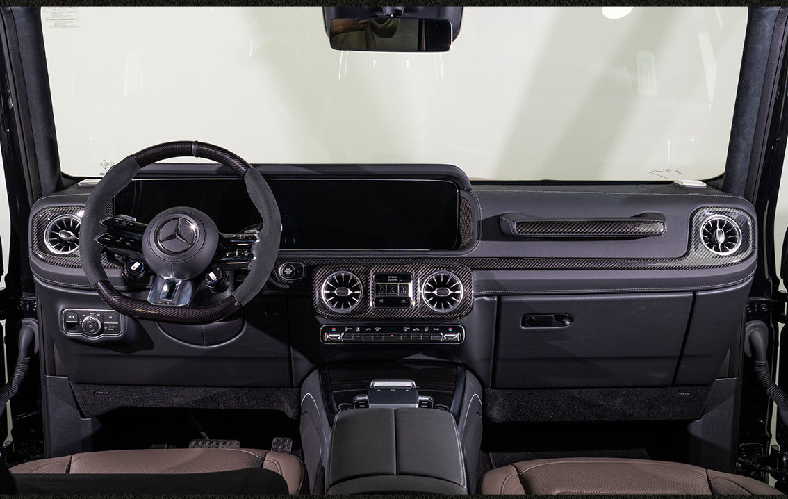 Dry-Carbon Interieur SET passend für Mercedes-Benz G-Klasse W465 – Cockpit in Sichtcarbon