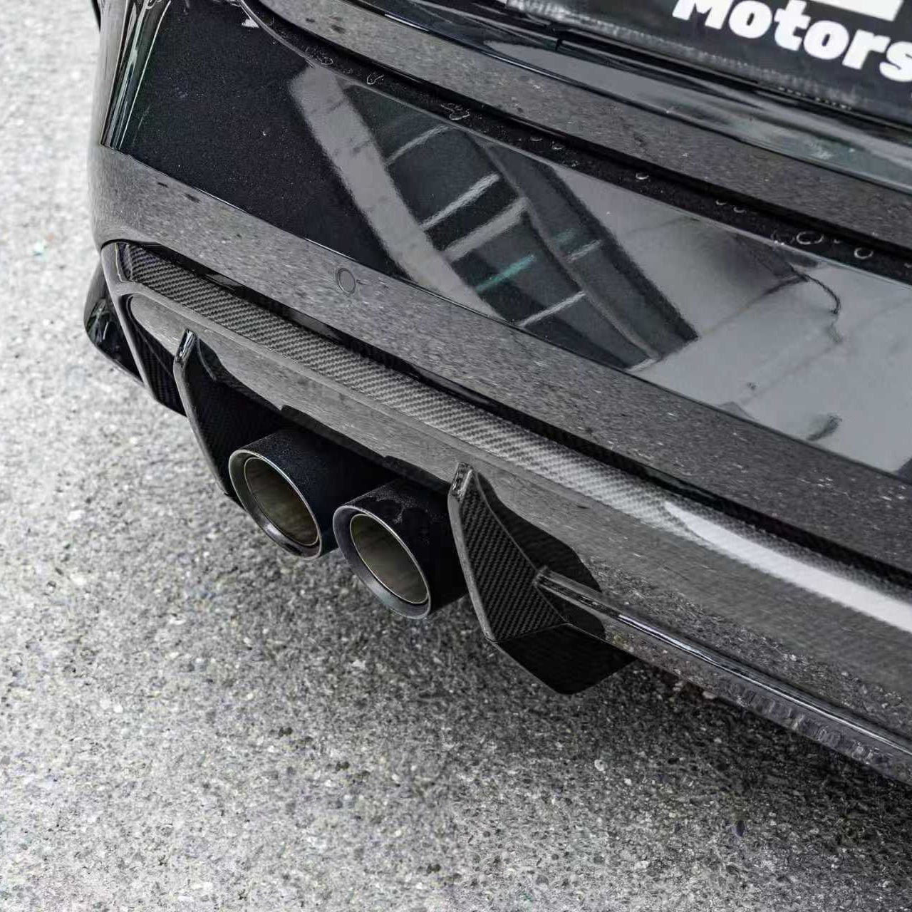Carbon Heckdiffusor im Racing-Stil passend für BMW M3 G80/G81 u.a. LCI