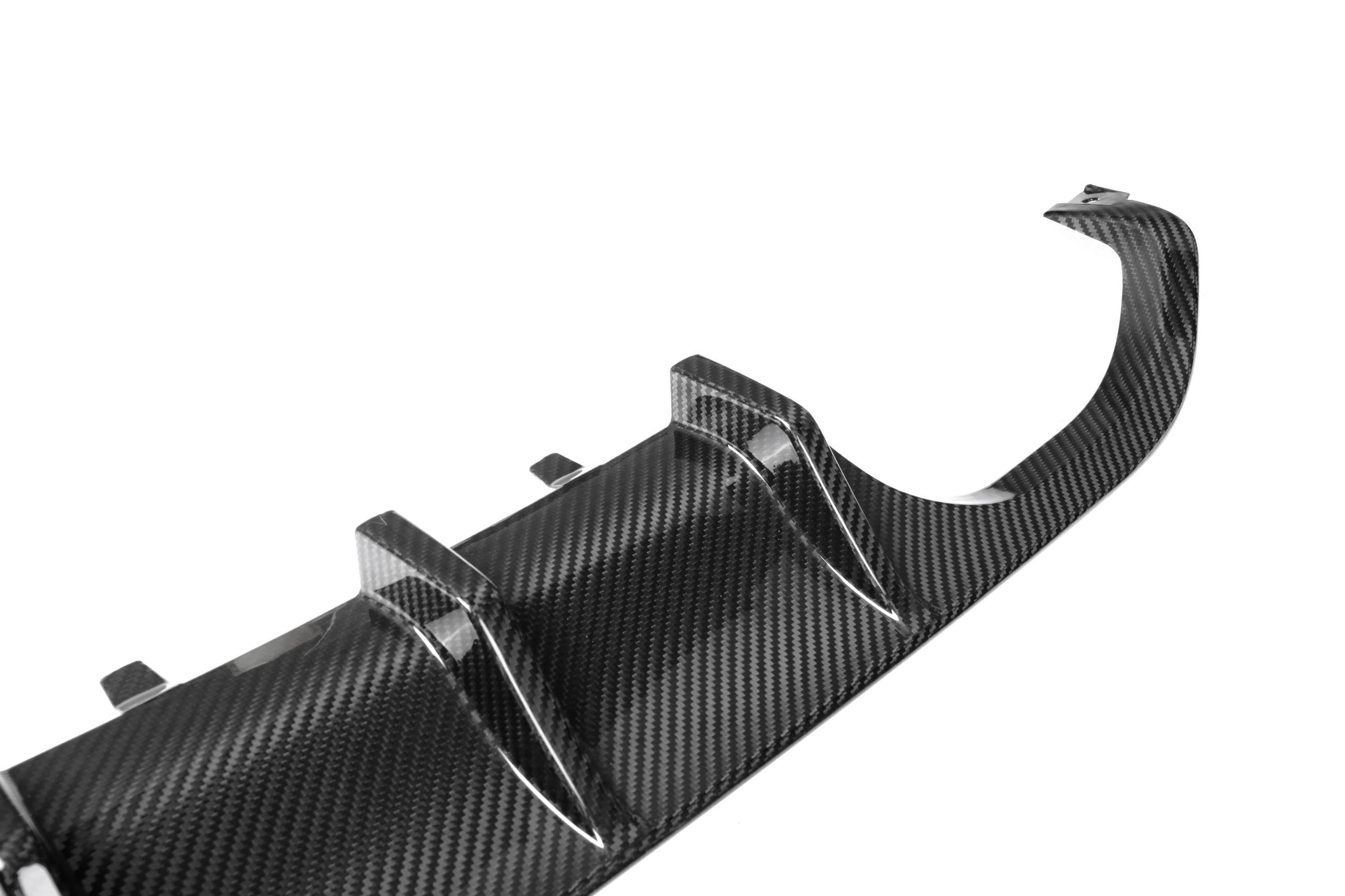 Dry Carbon Heckdiffusor für BMW M3 F80 / M4 F82 F83