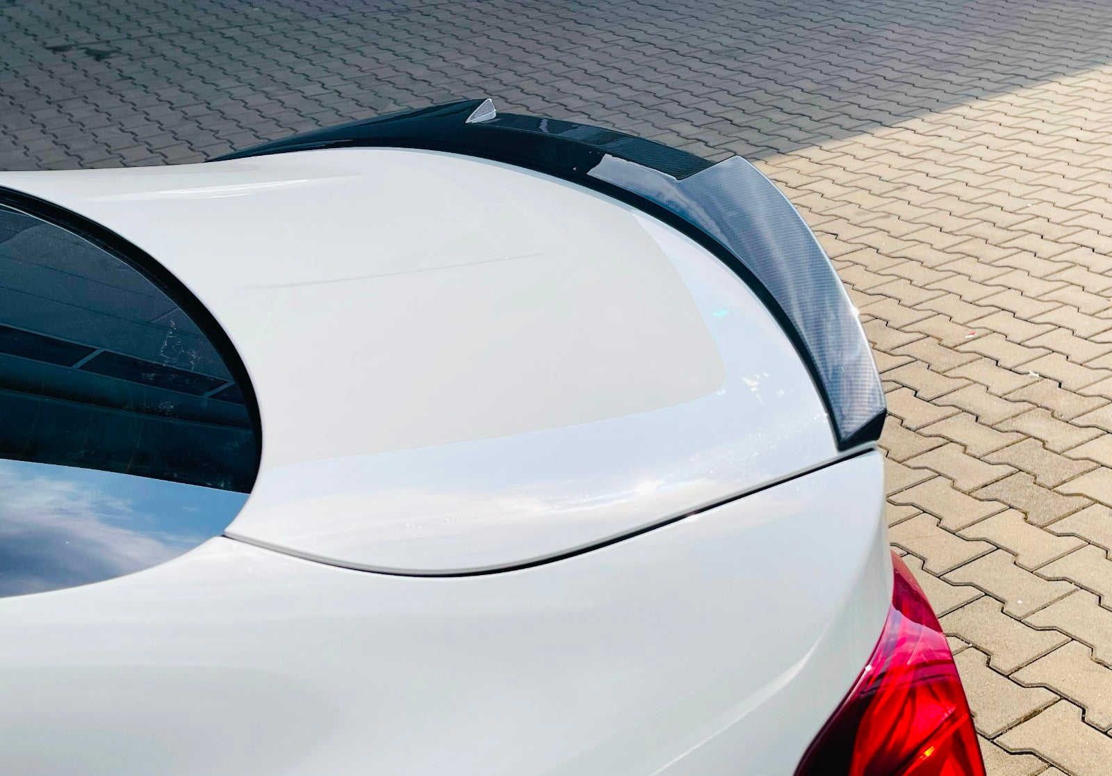 Dry Carbon Heckspoiler "Ducktail" für BMW M4 F82