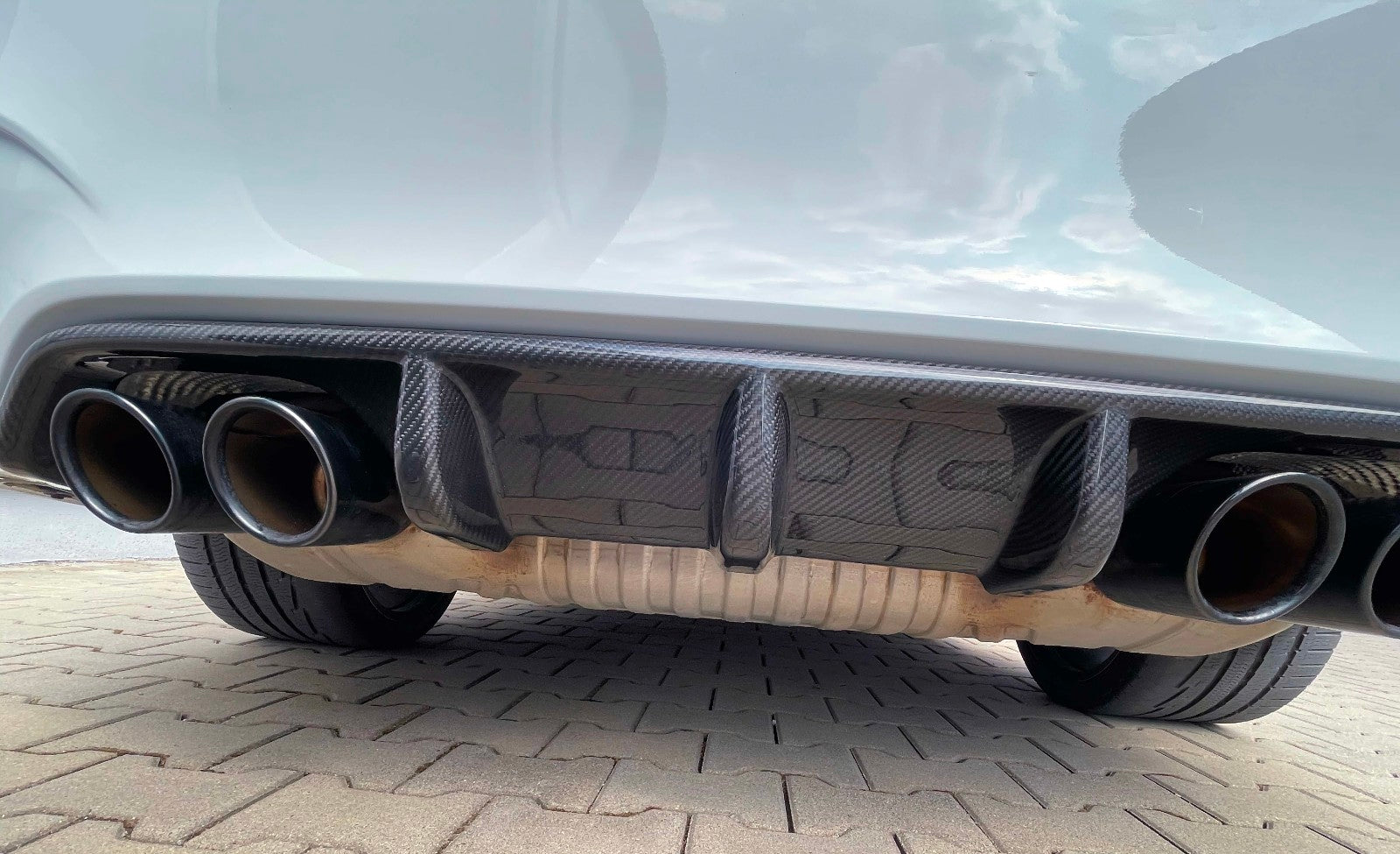 Dry Carbon Heckdiffusor für BMW M3 F80 / M4 F82 F83