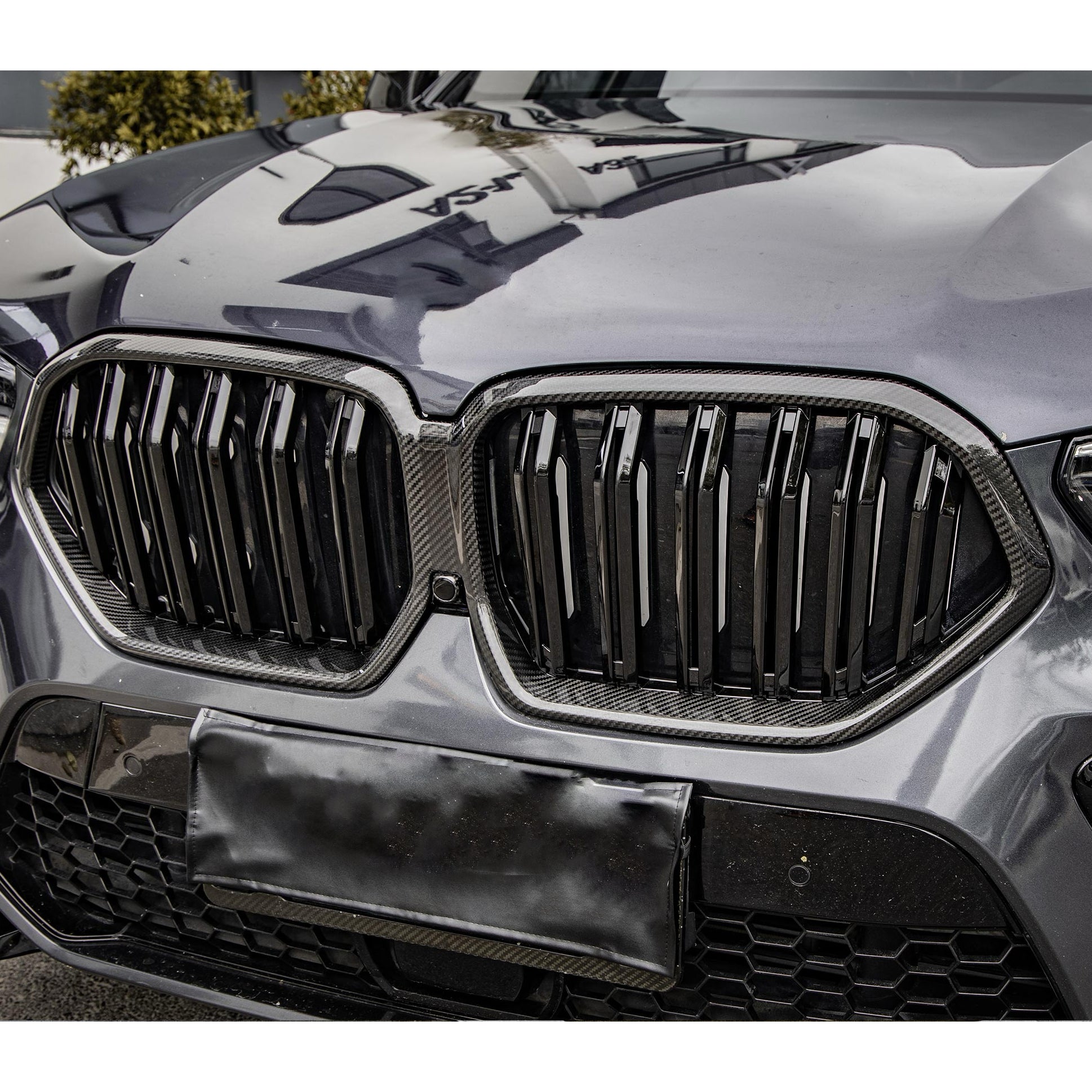 Dry Carbon Kühlergrill Nieren für BMW X6 G06 LCI & X6M F96 LCI