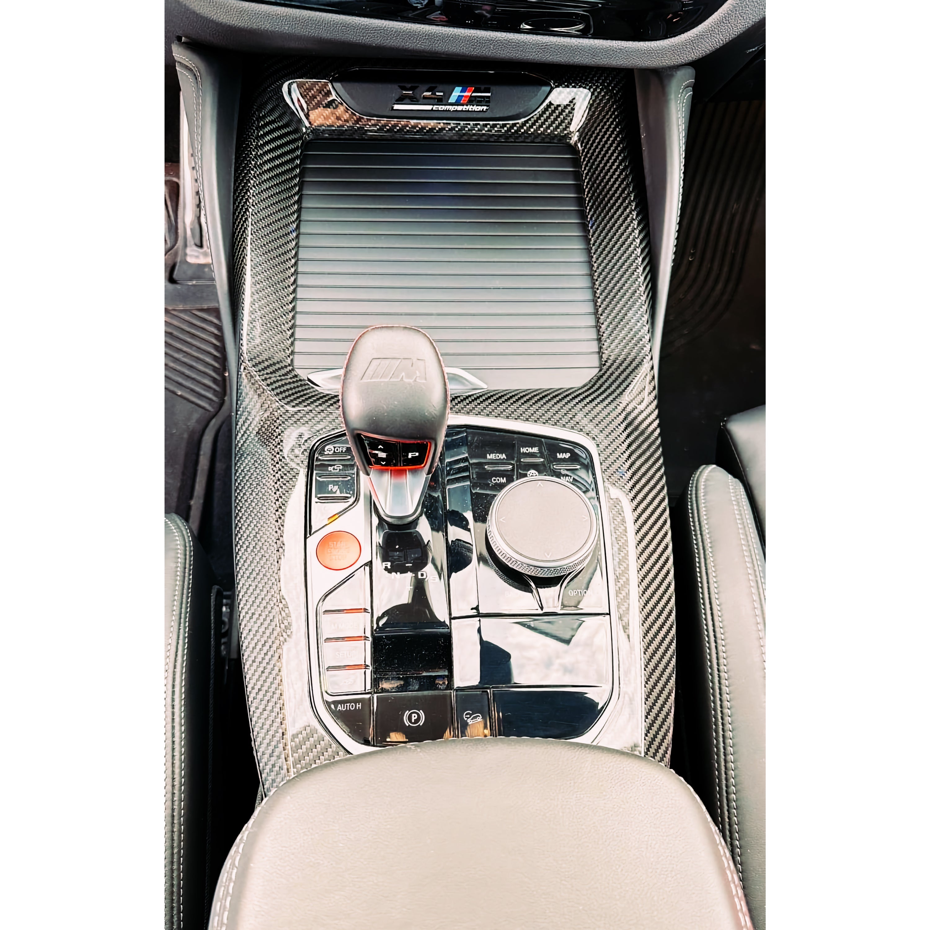 Dry Carbon Mittelkonsolen Blende für BMW X3M F97 / X4M F98 / X3 G01 / X4 G02