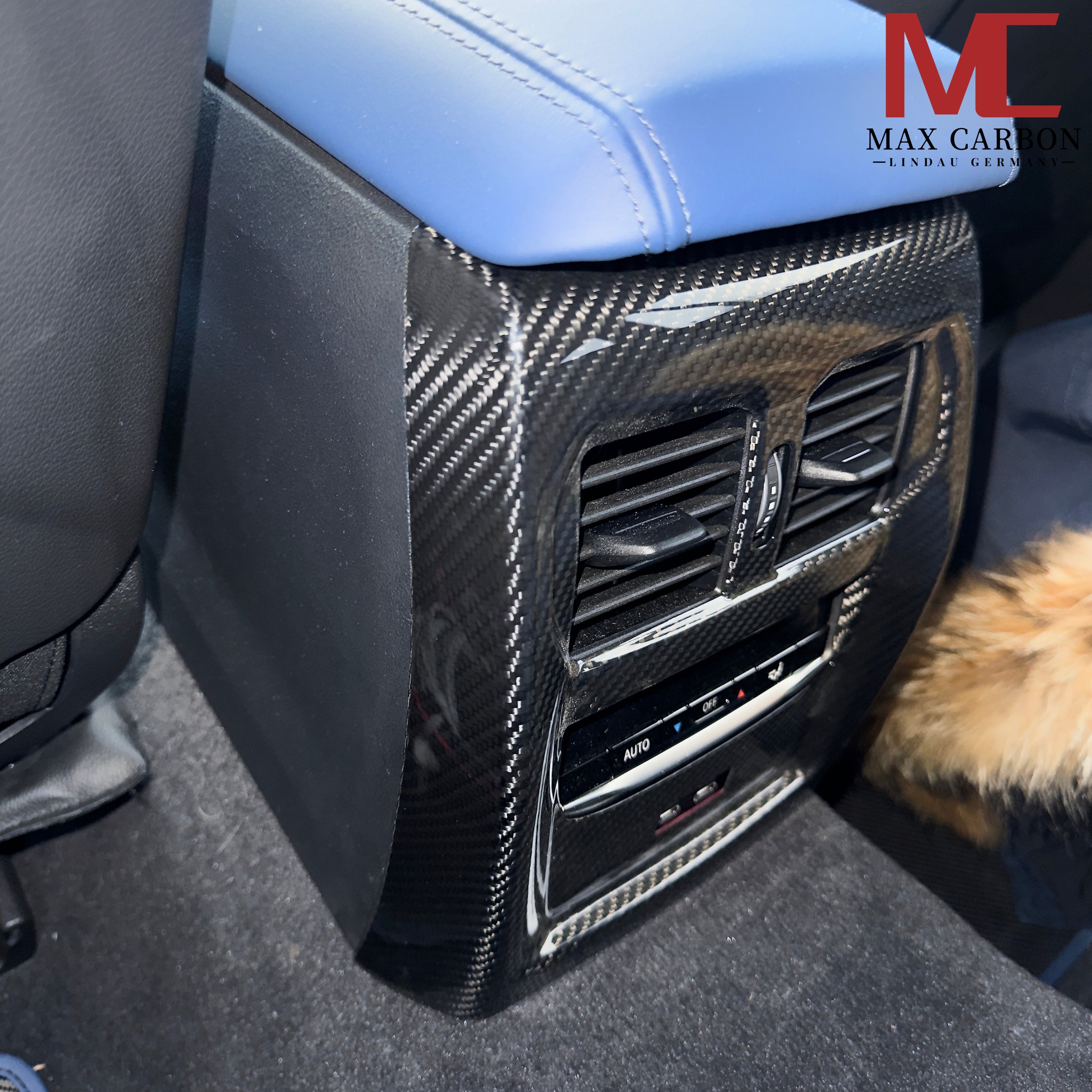 Dry Carbon Mittelkonsolen Abdeckung für BMW M3 G80 G81 / M4 G82 G83 / M2 G87 / 2er G42 / 3er G20 G21 / 4er G22 G23 G26