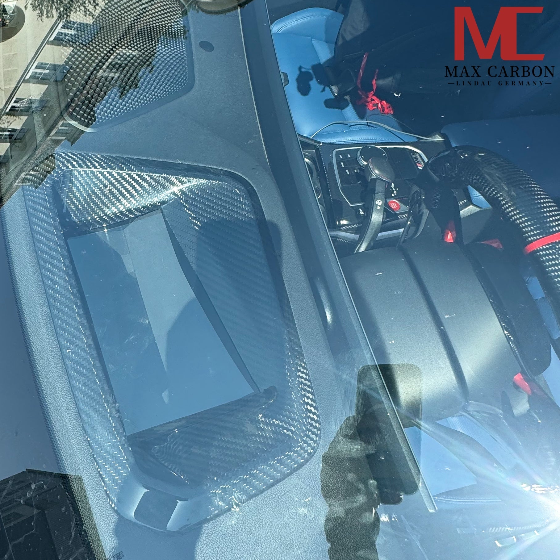 Dry Carbon Head-Up Display (HUD) Cover für BMW M2 G87 / M3 G80 G81 / M4 G82 G83 / X3M F97 / X4M F98