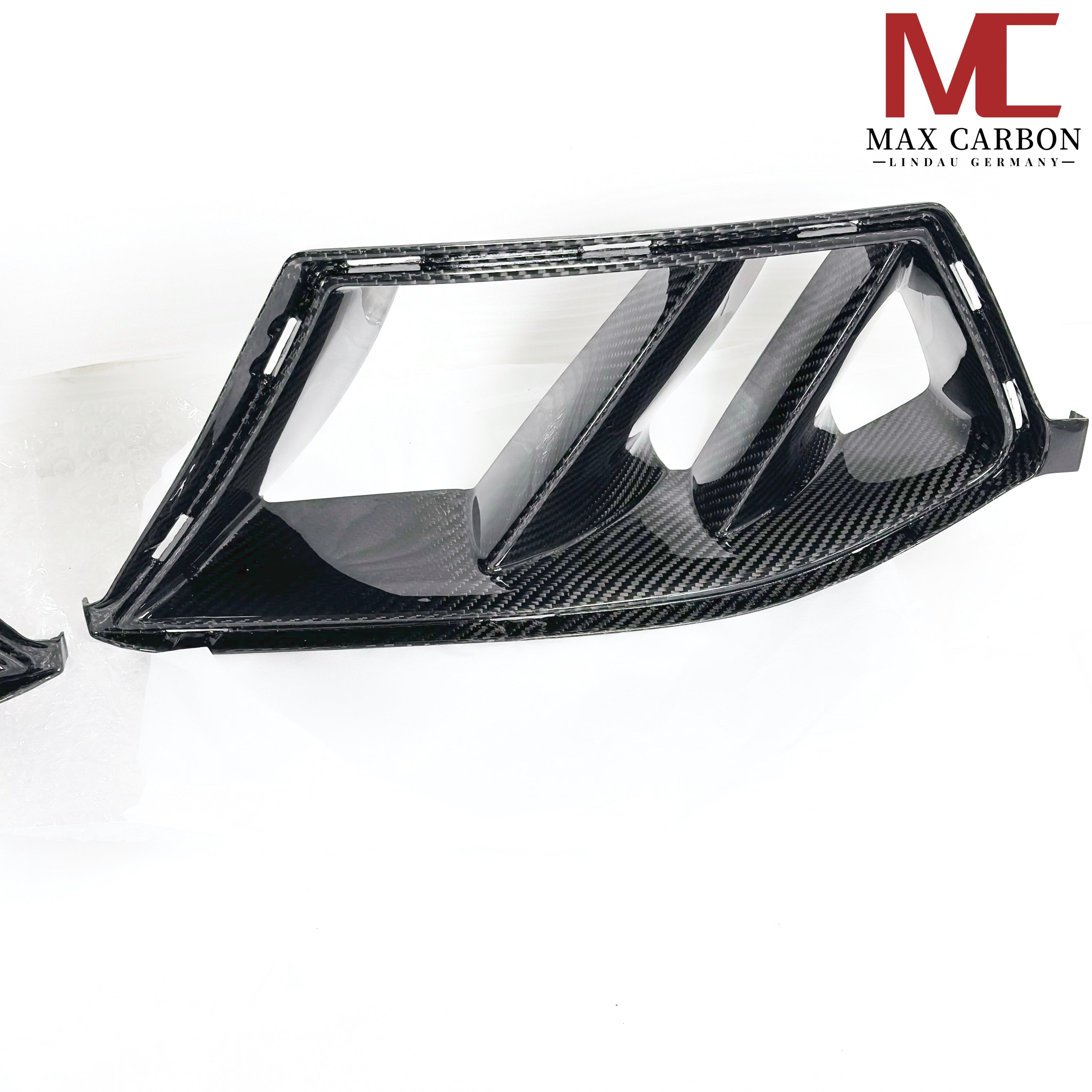 Dry-Carbon Lufteinlässe Front VR passend für BMW M3 G80 / G81 / M4 G82 / G83 – Sportive Front-Belüftung