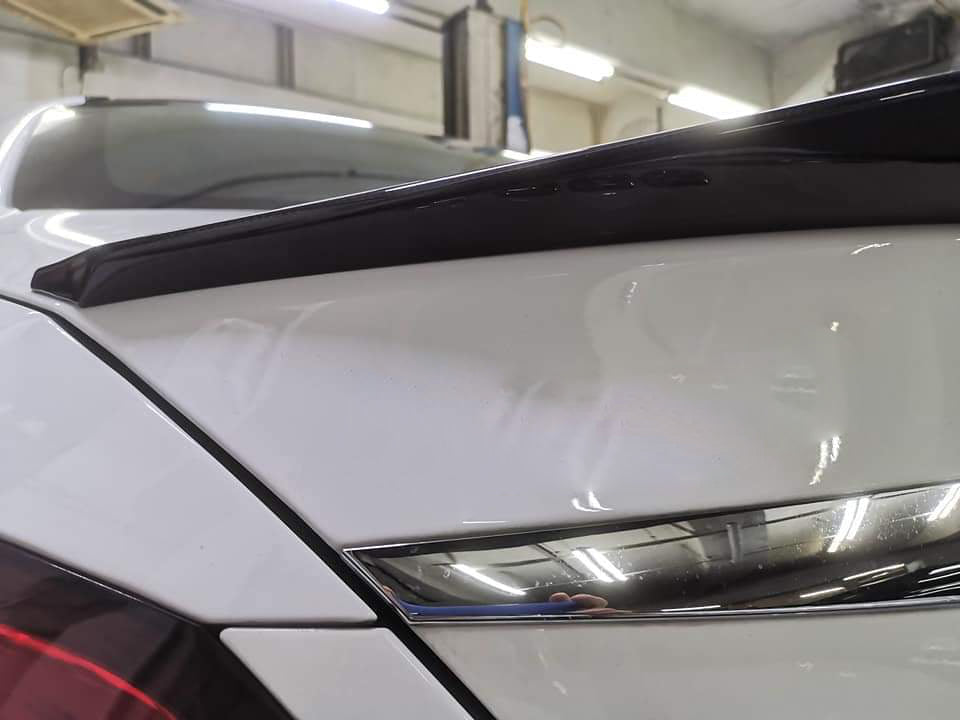 Dry Carbon Heck Spoiler "Ducktail" für Mercedes Benz C Class W205 Limousine PS Spoiler