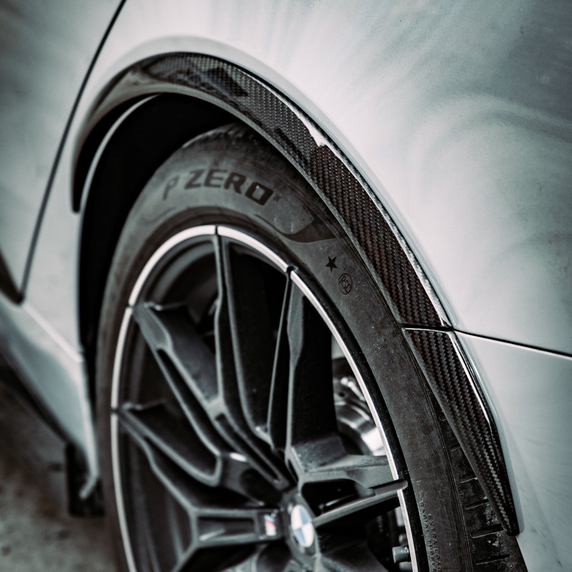 Dry Carbon Kotflügelverbreiterungen für BMW 4er G22 G23