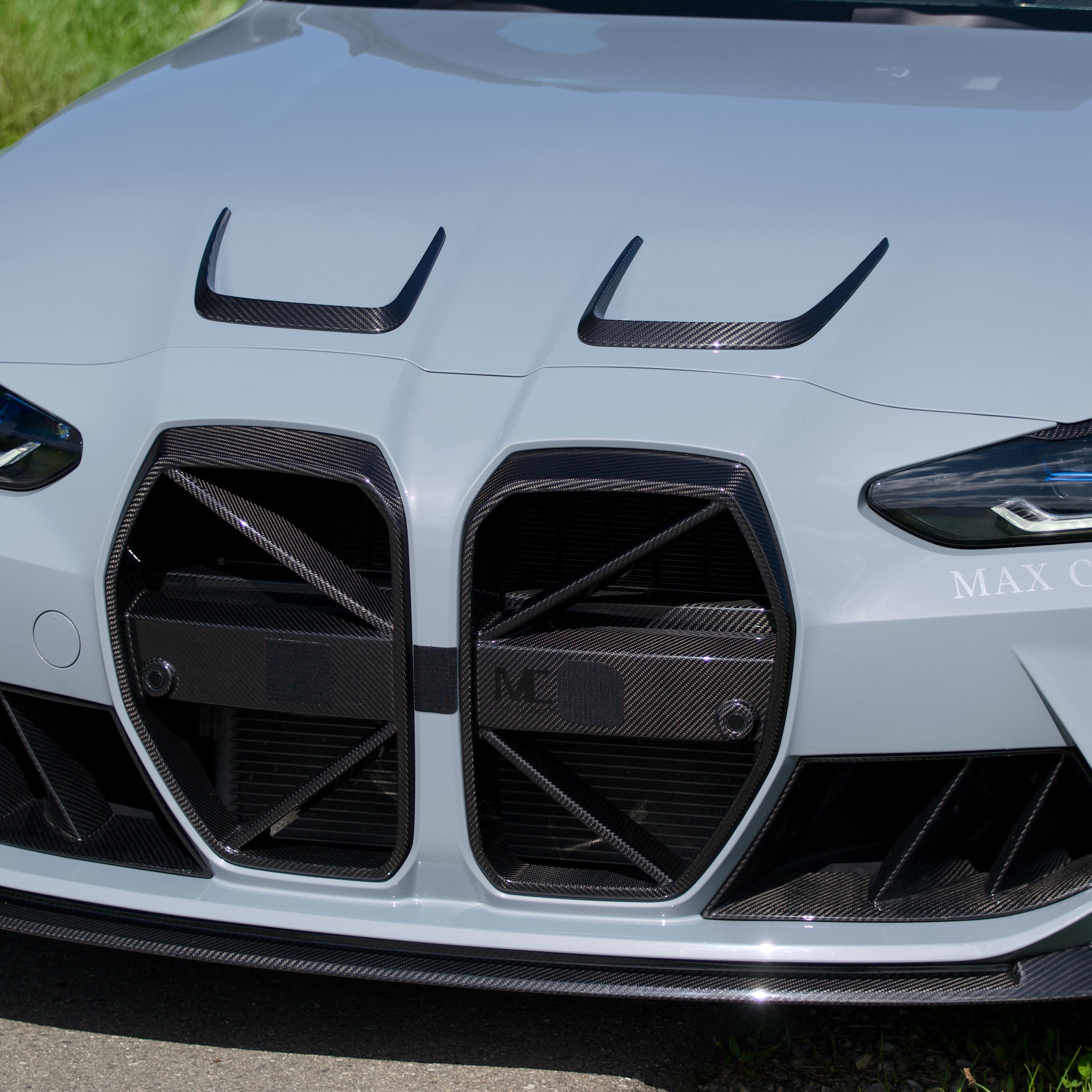 Dry Carbon MAX CARBON Design Kühlergrill Nieren für BMW M3 G80 G81 / M4 G82 G83 CSL Eintragungsfrei