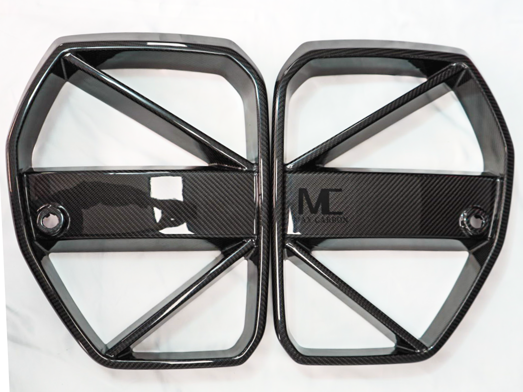Dry Carbon MAX CARBON Design Kühlergrill Nieren für BMW M3 G80 G81 / M4 G82 G83 CSL Eintragungsfrei