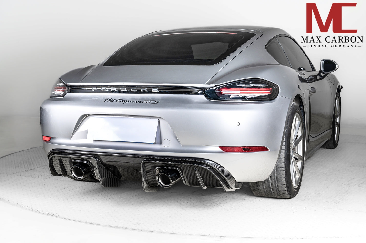 Dry-Carbon Heckdiffusor RS-Style mit Winglet-Flaps passend für Porsche Cayman & Boxster 718/982 – Heck-System