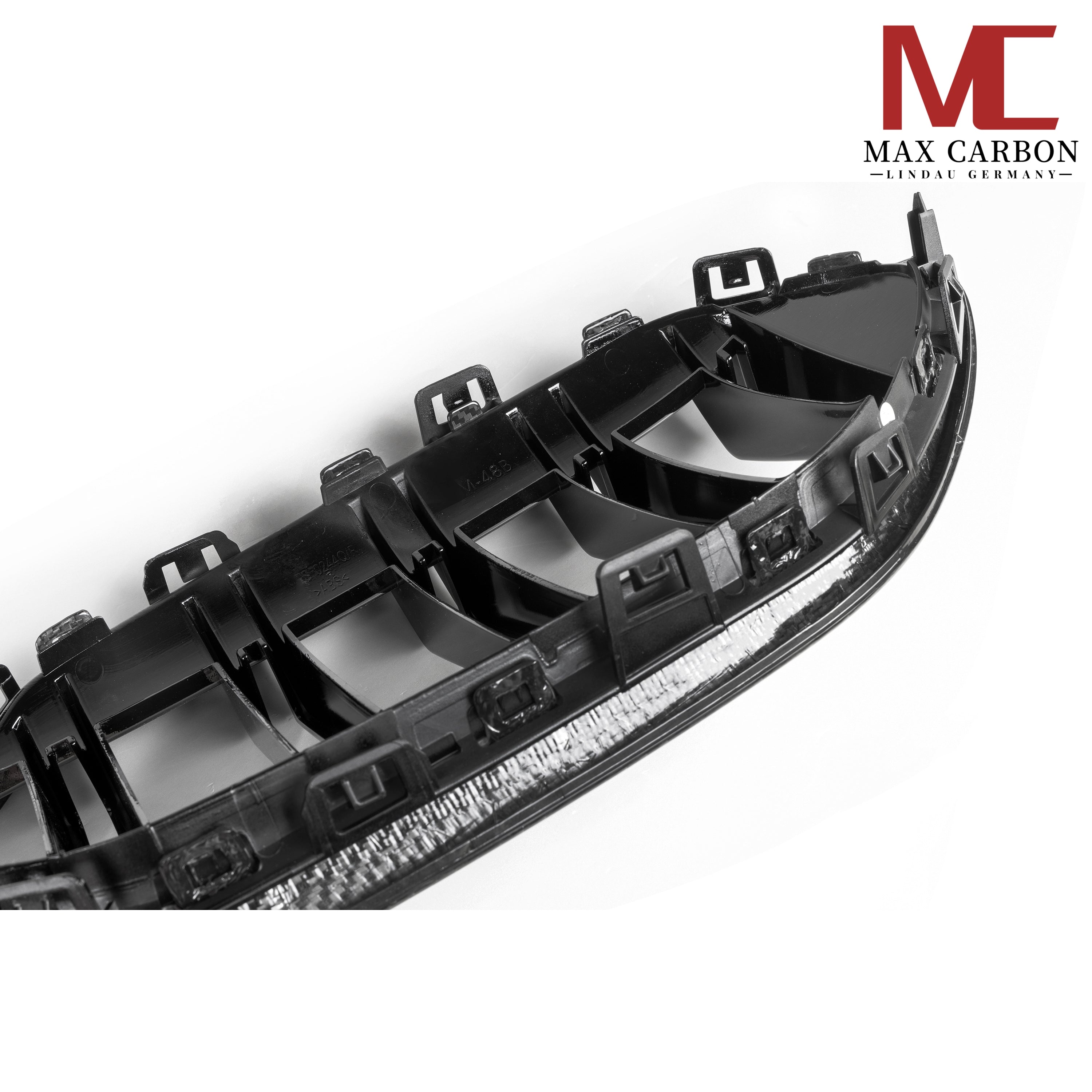 DRY CARBON Kühlergrill für BMW 2er F44