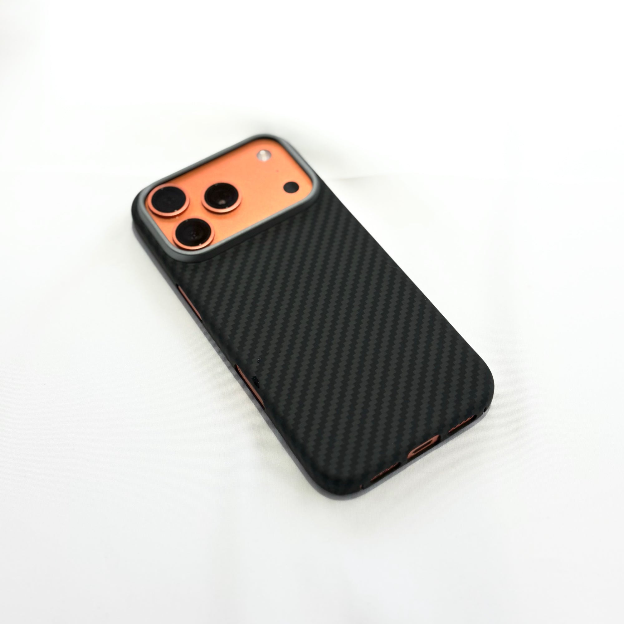 Kevlar Handyhülle in Carbon-Optik passend für iPhone 17/17 Pro u.a.