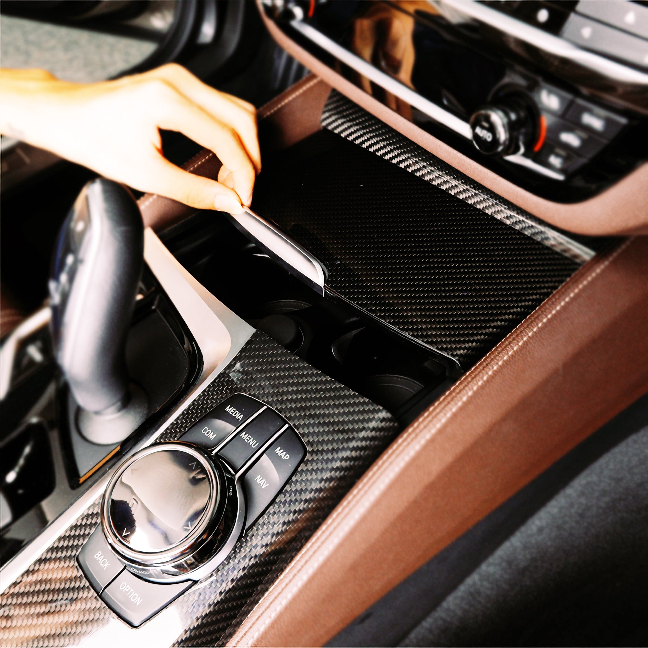 Dry Carbon Mittelkonsolen Set für BMW 5er G30 G31 / M5 F90