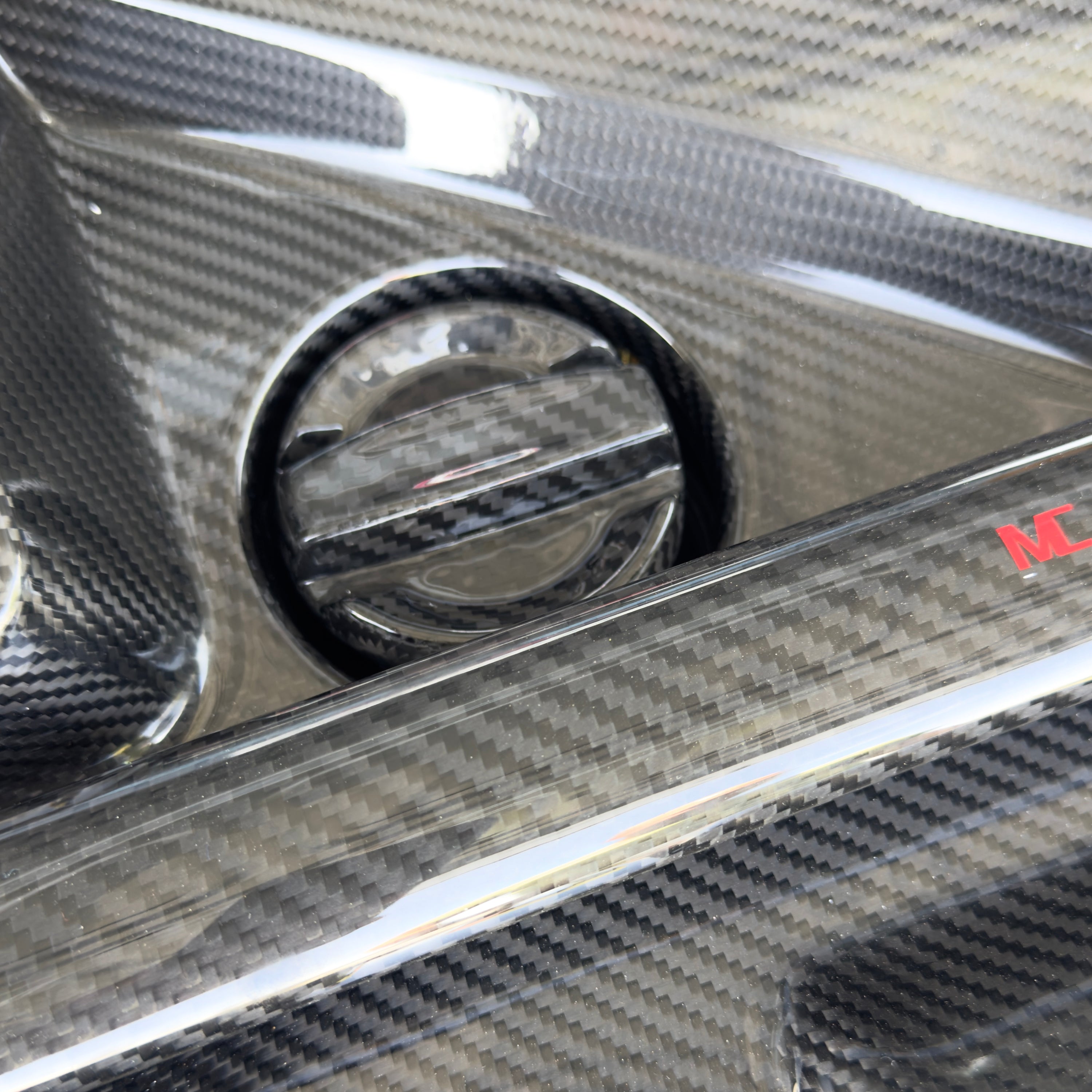 Dry-Carbon Deckel Set (Öl / Wasser / Klima) passend für BMW M2 G87 / M3 G80 / G81 / M4 G82 / G83 / X3M F97 / X4M F98 – Engine Details