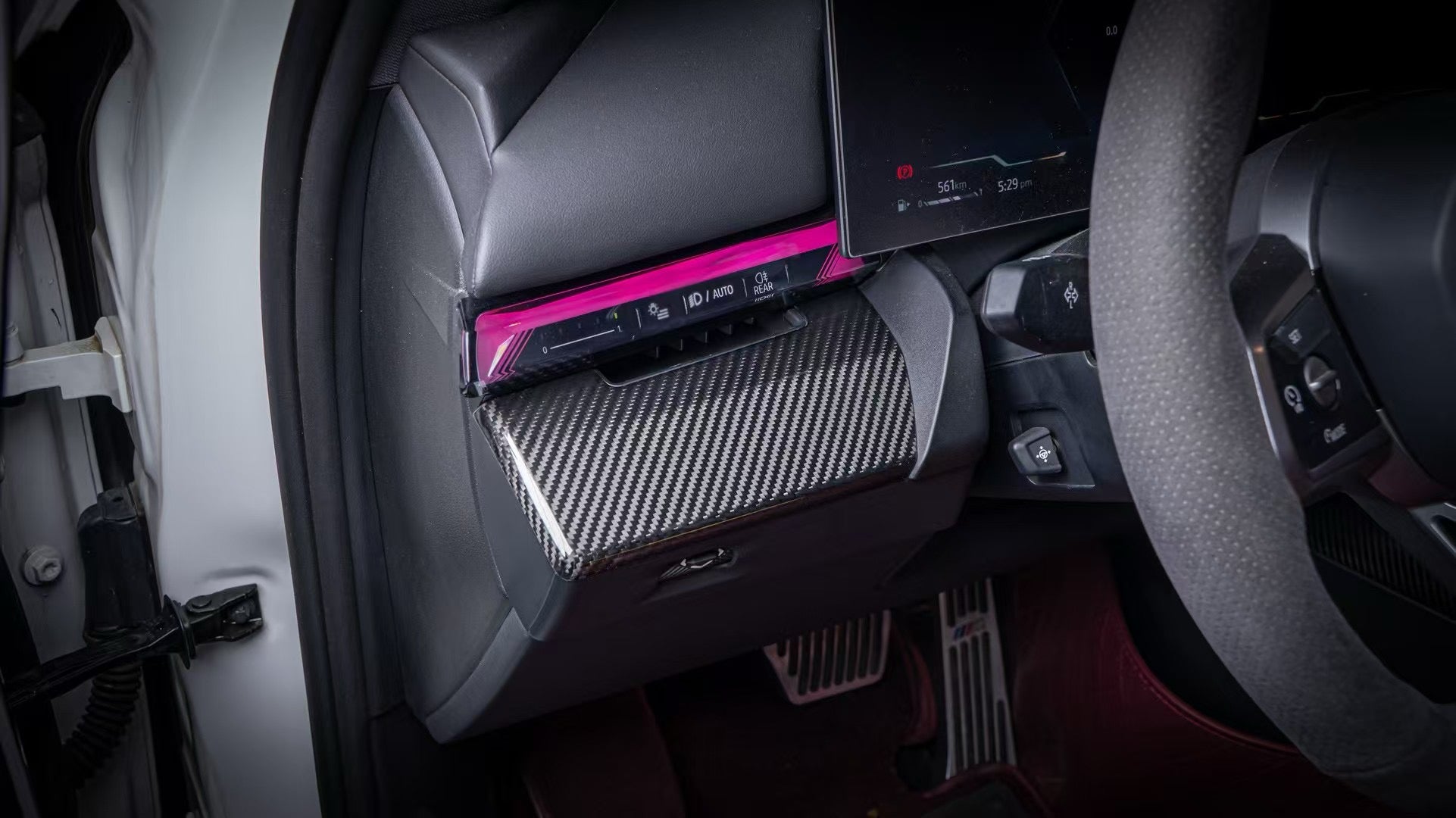 Dry Carbon Mittelkonsolen KIT passend für BMW 5er G60 G61 / M5 G90 G99