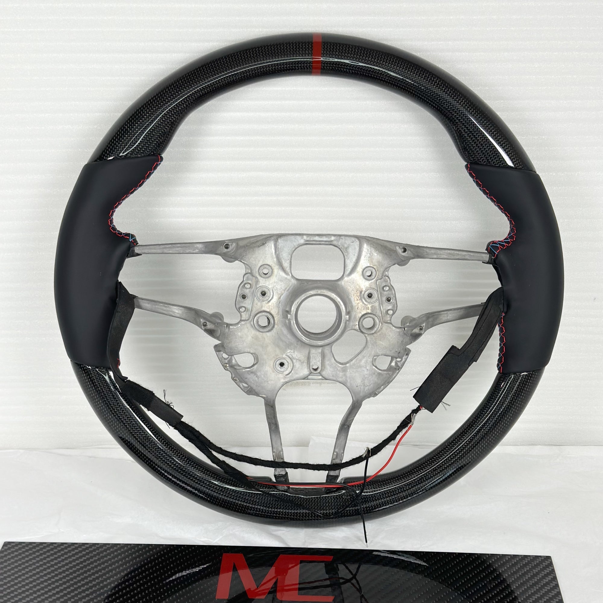 Dry-Carbon Lenkrad passend für Porsche 911 Cayenne Macan Cayman Boxster Panamera – Cockpit-Veredelung