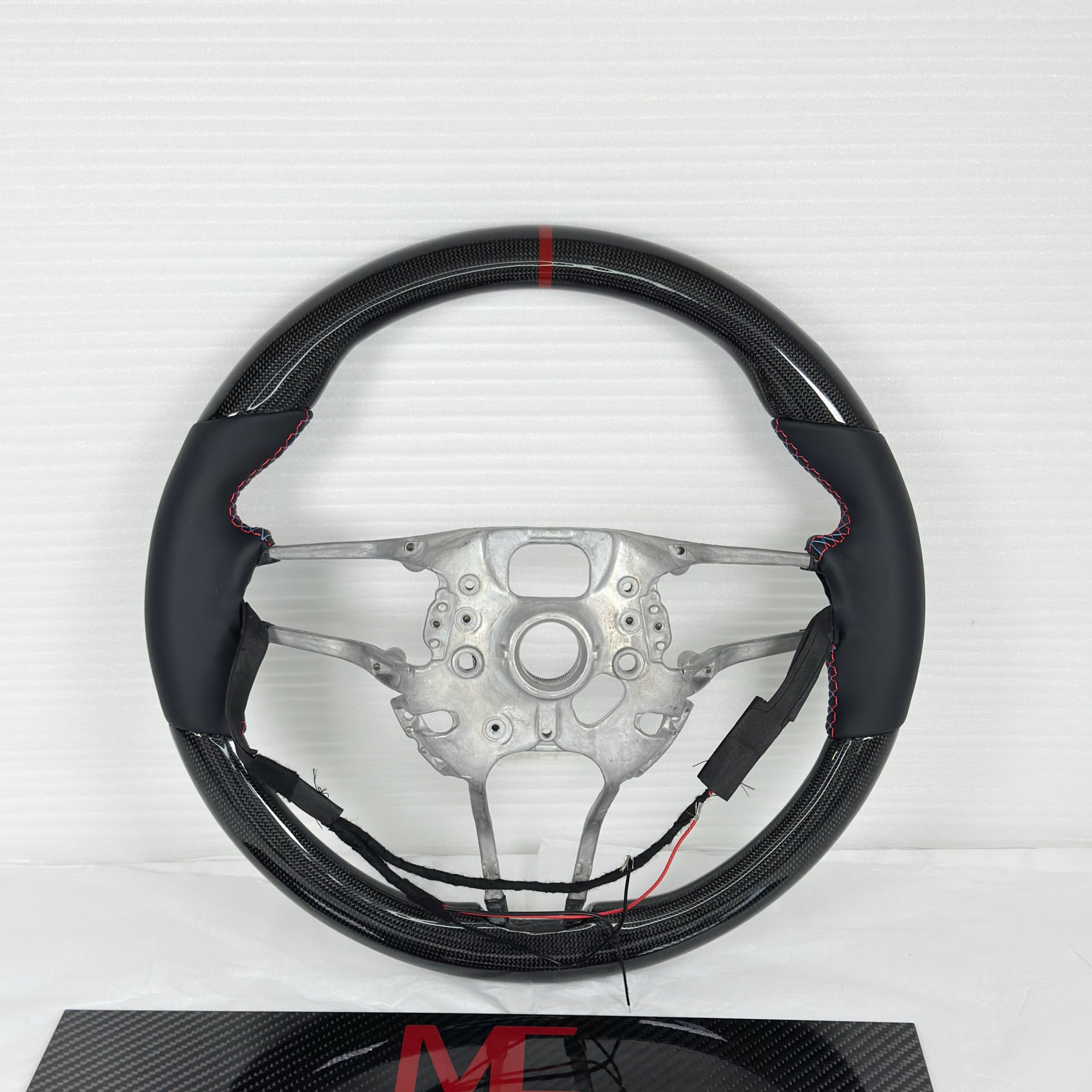 Dry-Carbon Lenkrad passend für Porsche 911 Cayenne Macan Cayman Boxster Panamera – Cockpit-Veredelung