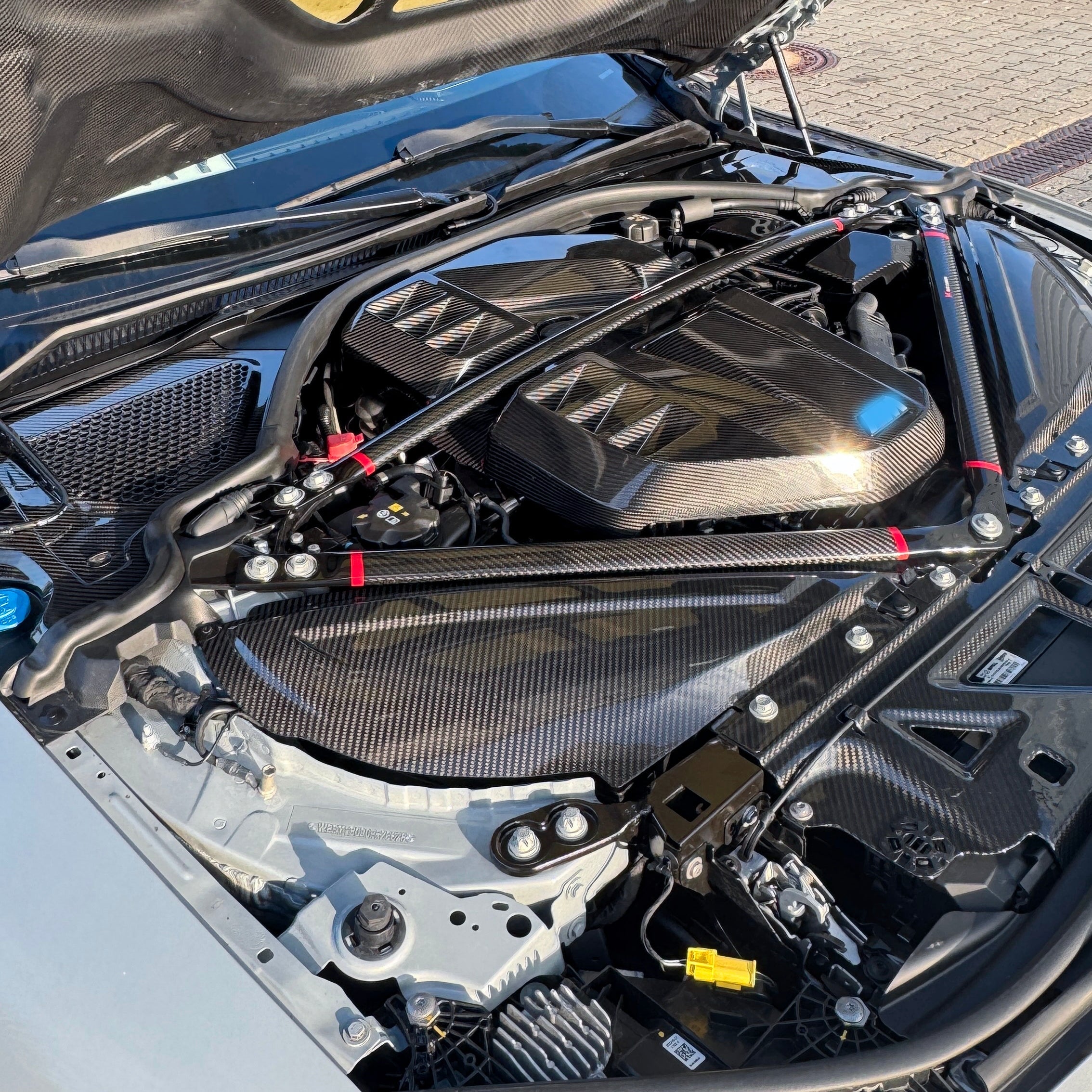 Dry Carbon Kühlverkleidungs-Slam-Panel Voll-Ersatz für BMW M2 G87 / M3 G80 G81 / M4 G82 G83