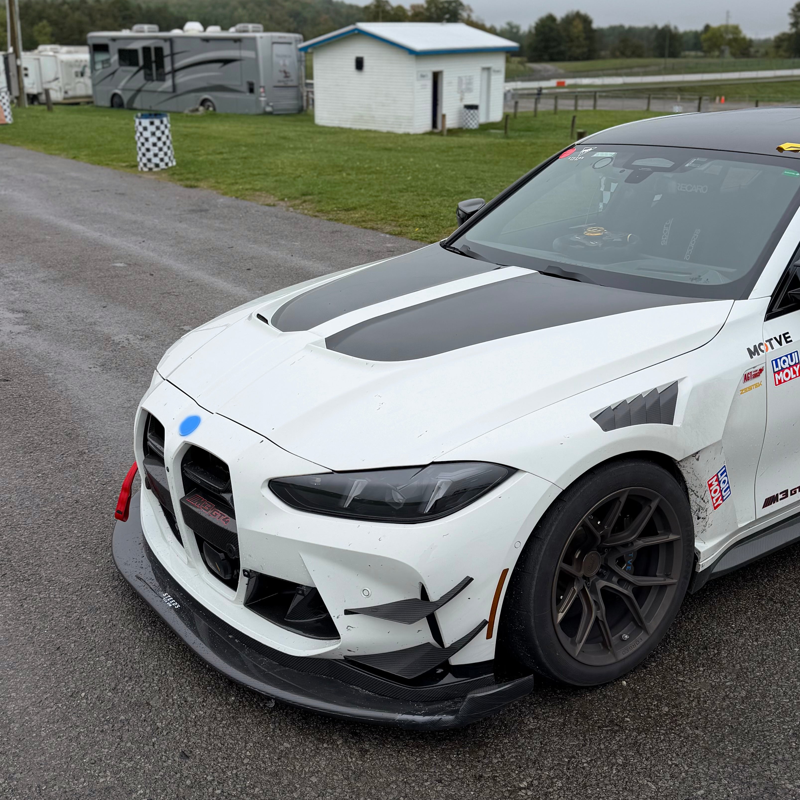 Dry-Carbon Sport Motorhaube passend für BMW M3/M4 G80-G83 – ultraleicht & Premium-Carbon