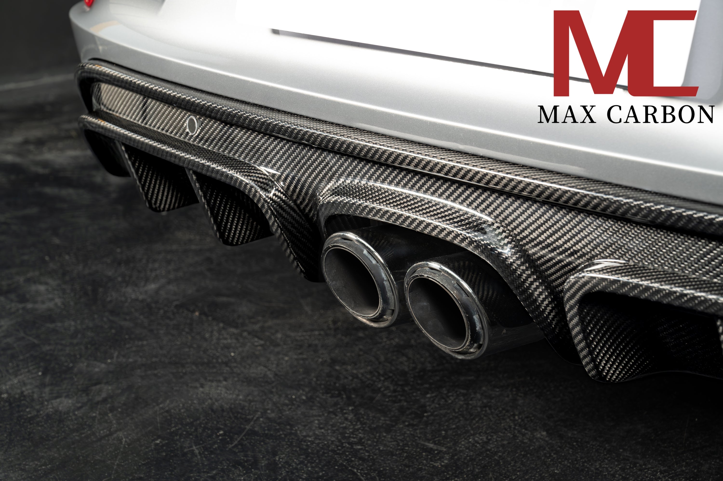 Dry-Carbon Heckdiffusor GTS-Style passend für Porsche Cayman & Boxster 982 – cleane Heck-Optik