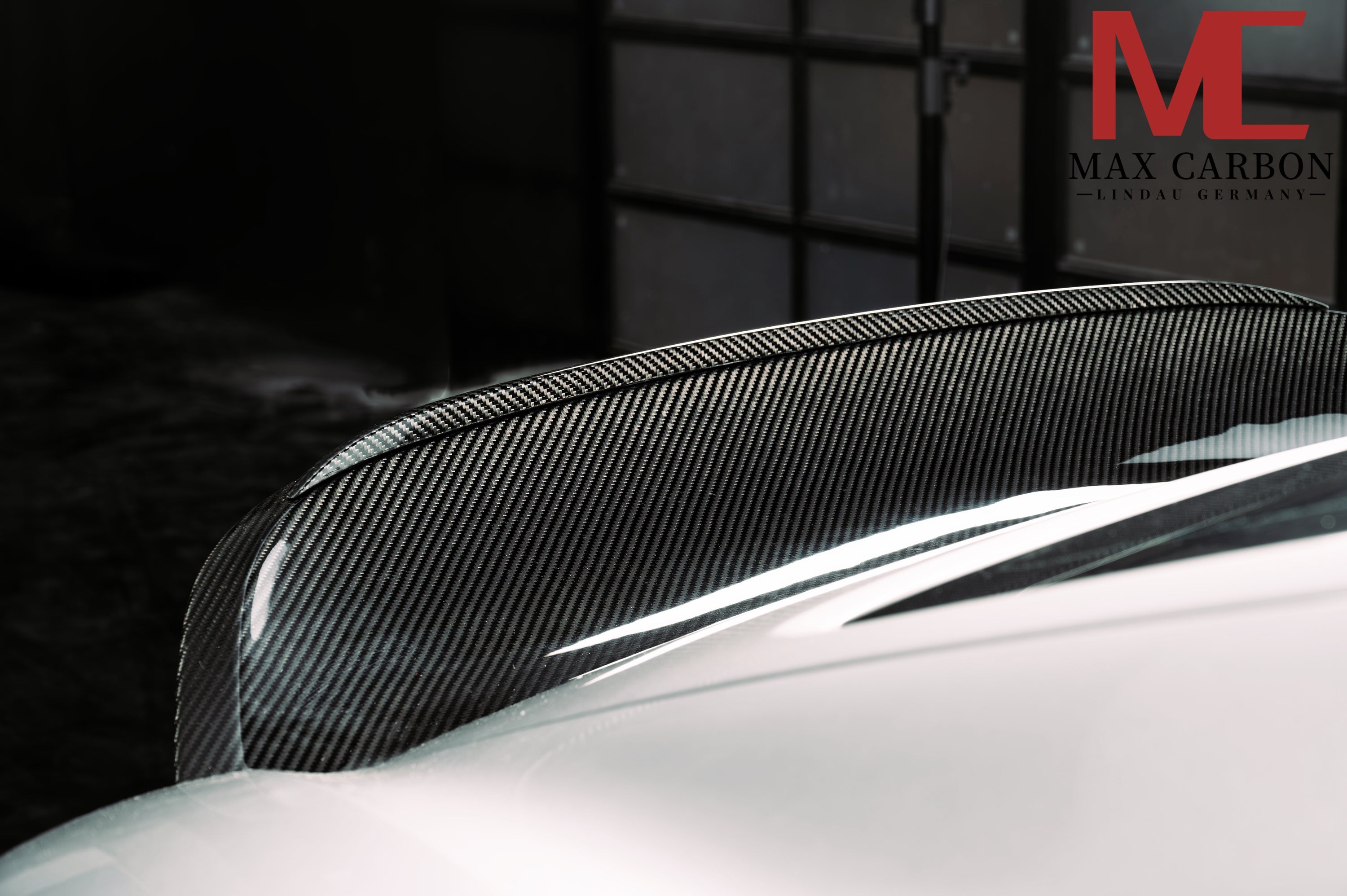 Dry-Carbon Heckspoiler „Ducktail“ passend für Porsche 718 Cayman & Boxster 982 – markanter Heckabriss