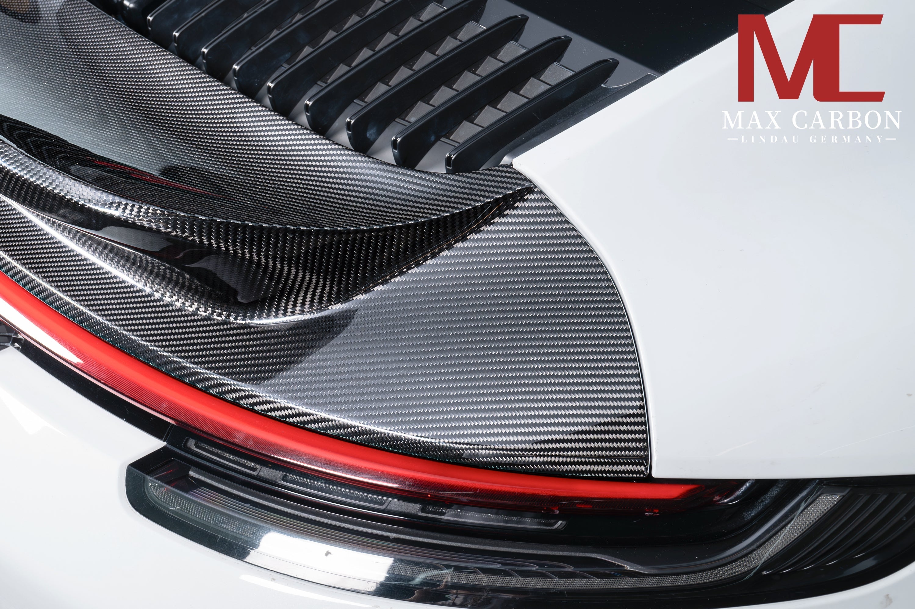 Dry-Carbon Heckspoiler „Sport Classic“ passend für Porsche 911 992.1 – inkl. Eintragung