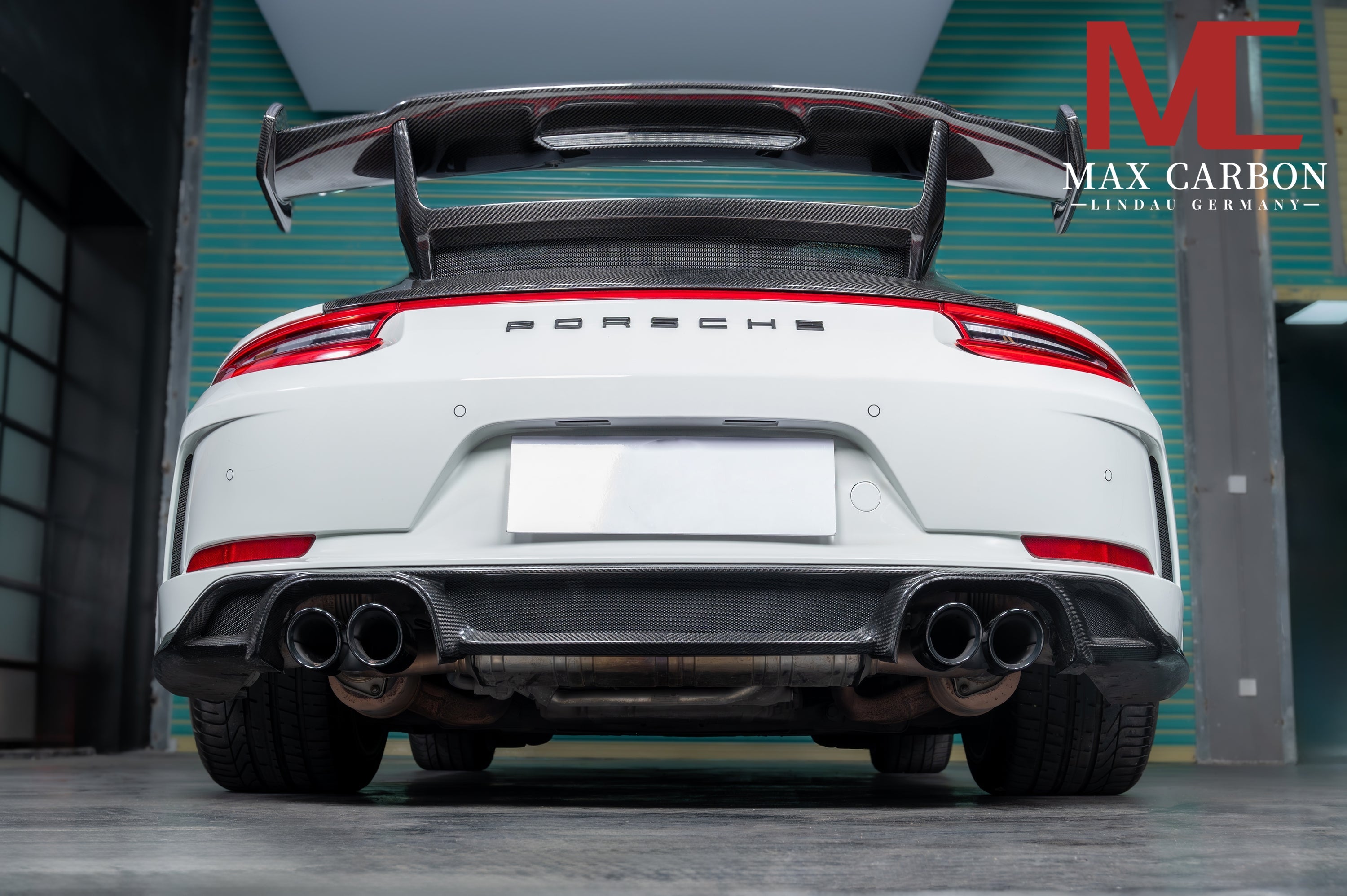 Dry-Carbon Heckflügel passend für Porsche 911 991.1 & 991.2 – mehr Heckpräsenz