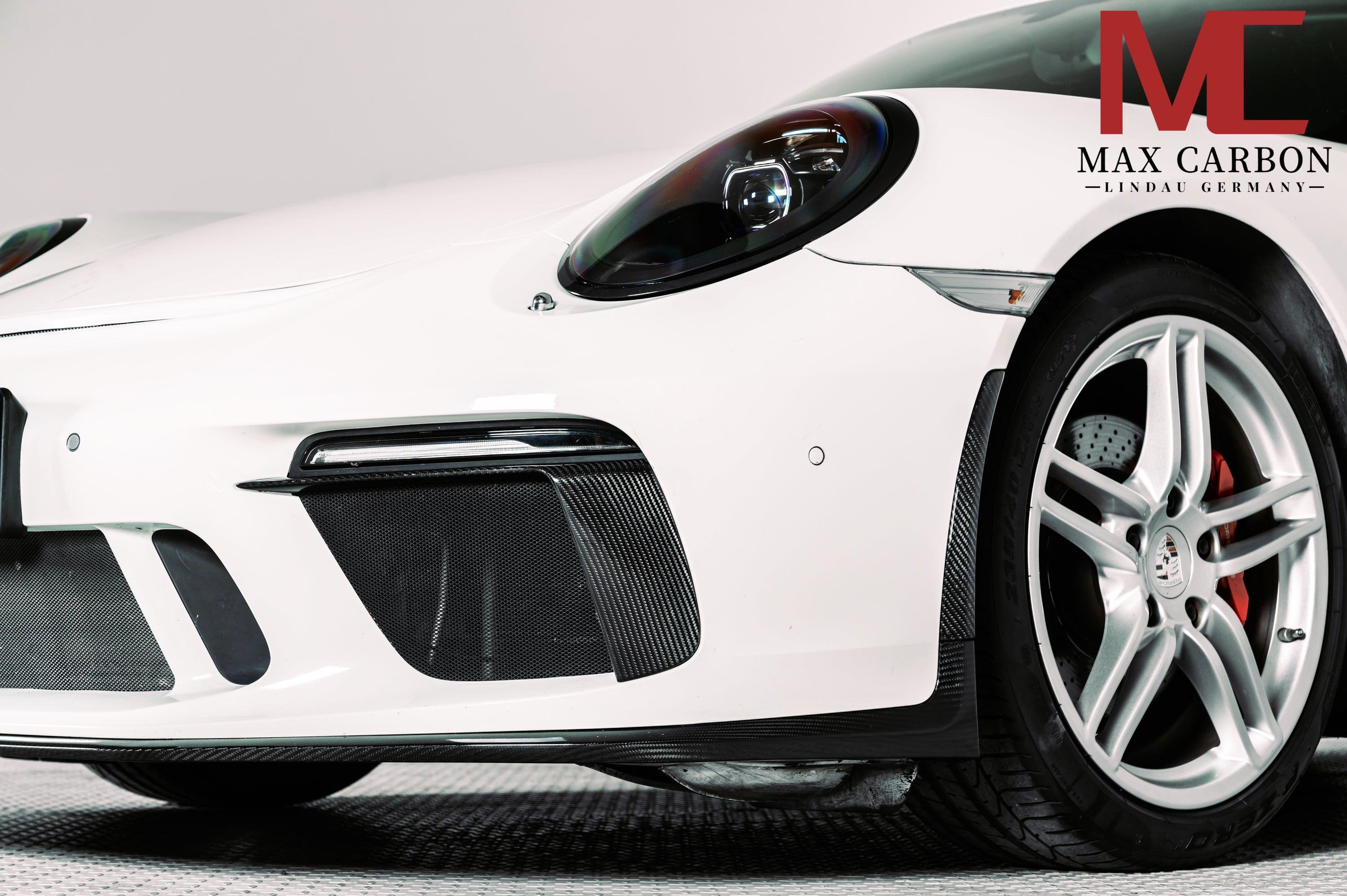 Dry-Carbon Frontlippe passend für Porsche 911 991.2 GT3 – schärfere Frontkante