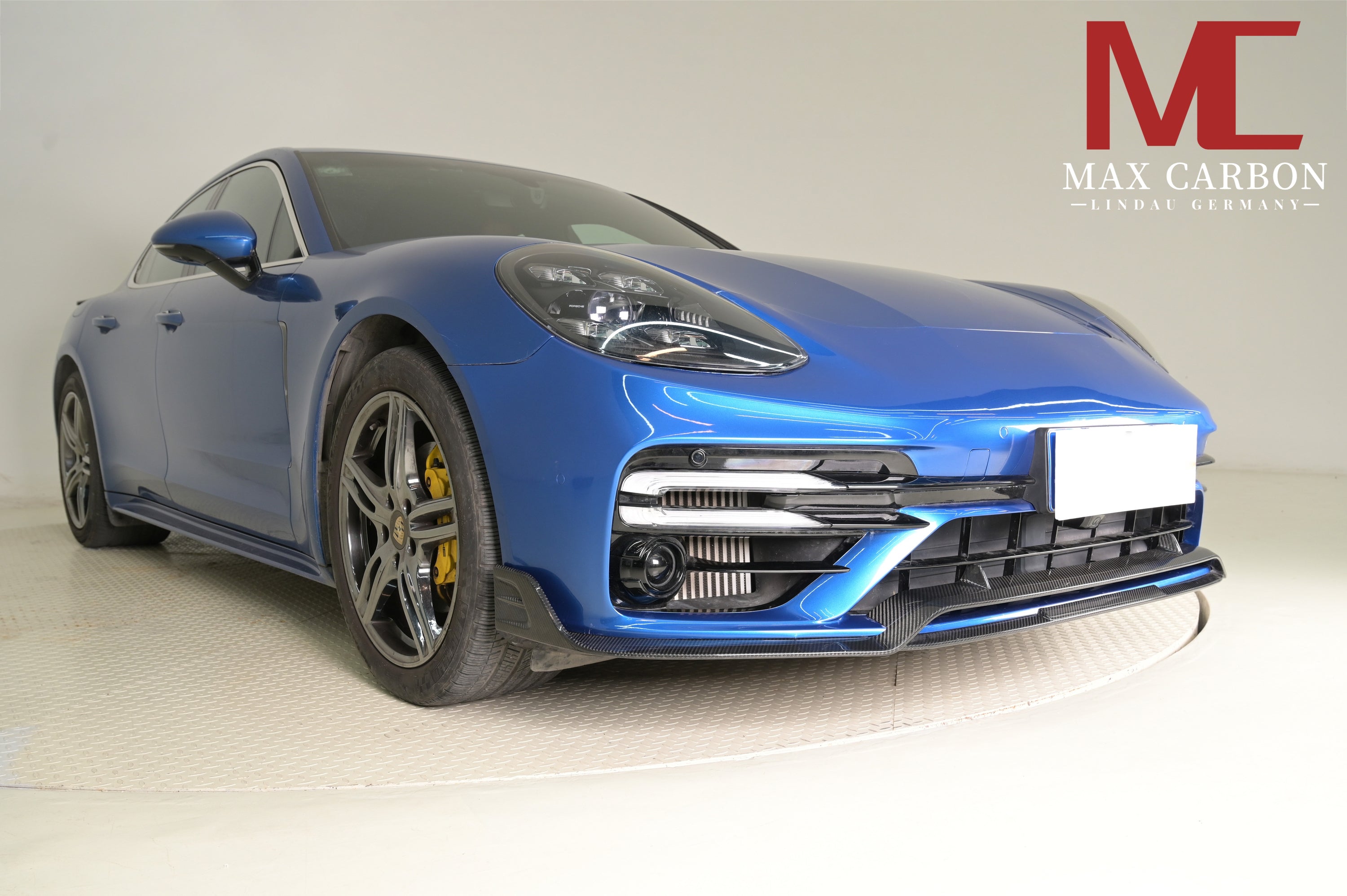 Dry-Carbon Frontlippe passend für Porsche Panamera 971 Turbo S – Echtcarbon für die Frontschürze